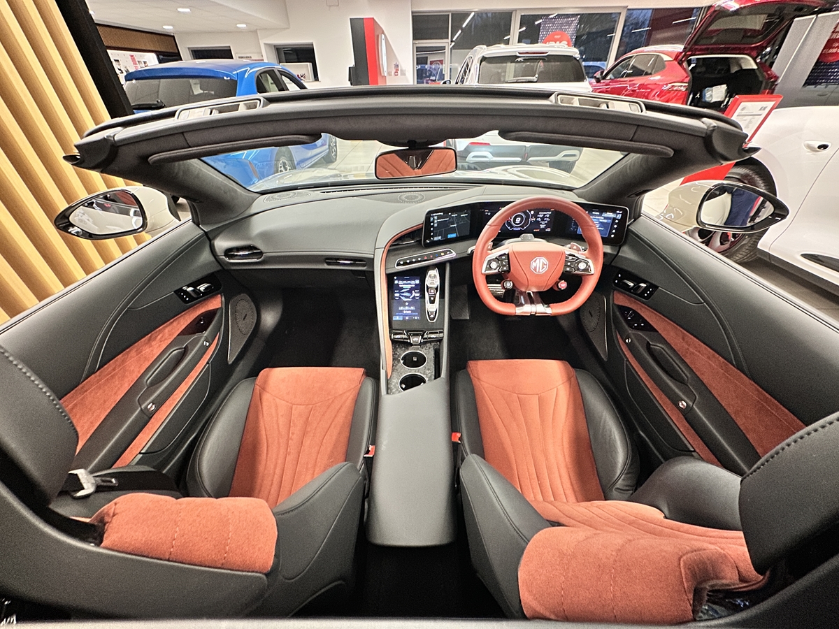 CYBERSTER 250KW TROPHY SINGLE MOTOR 77 KWH 2DR AUTO CONVERTIBLE