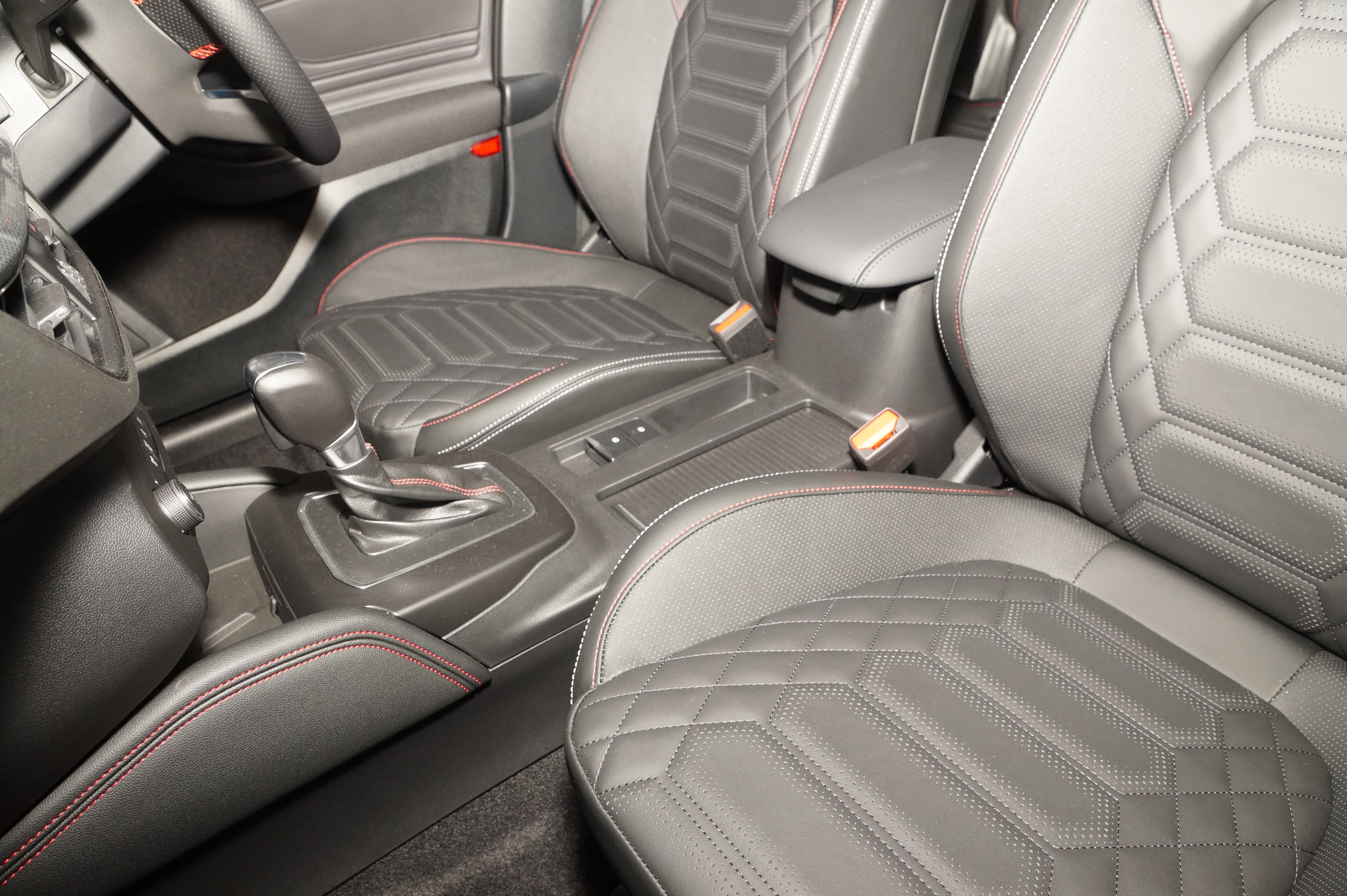 FORD FOCUS 1.0 ECOBOOST HYBRID MHEV 155 ST-LINE X 5DR AUTO