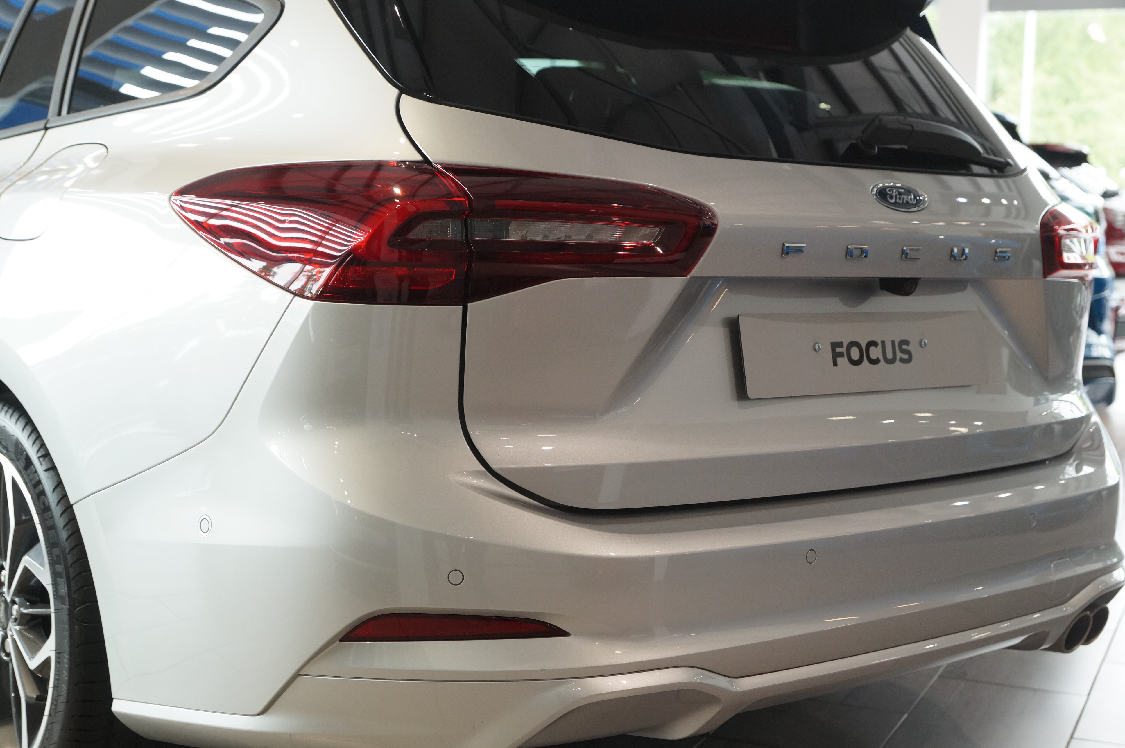 FORD FOCUS 1.0 ECOBOOST HYBRID MHEV 155 ST-LINE X 5DR AUTO