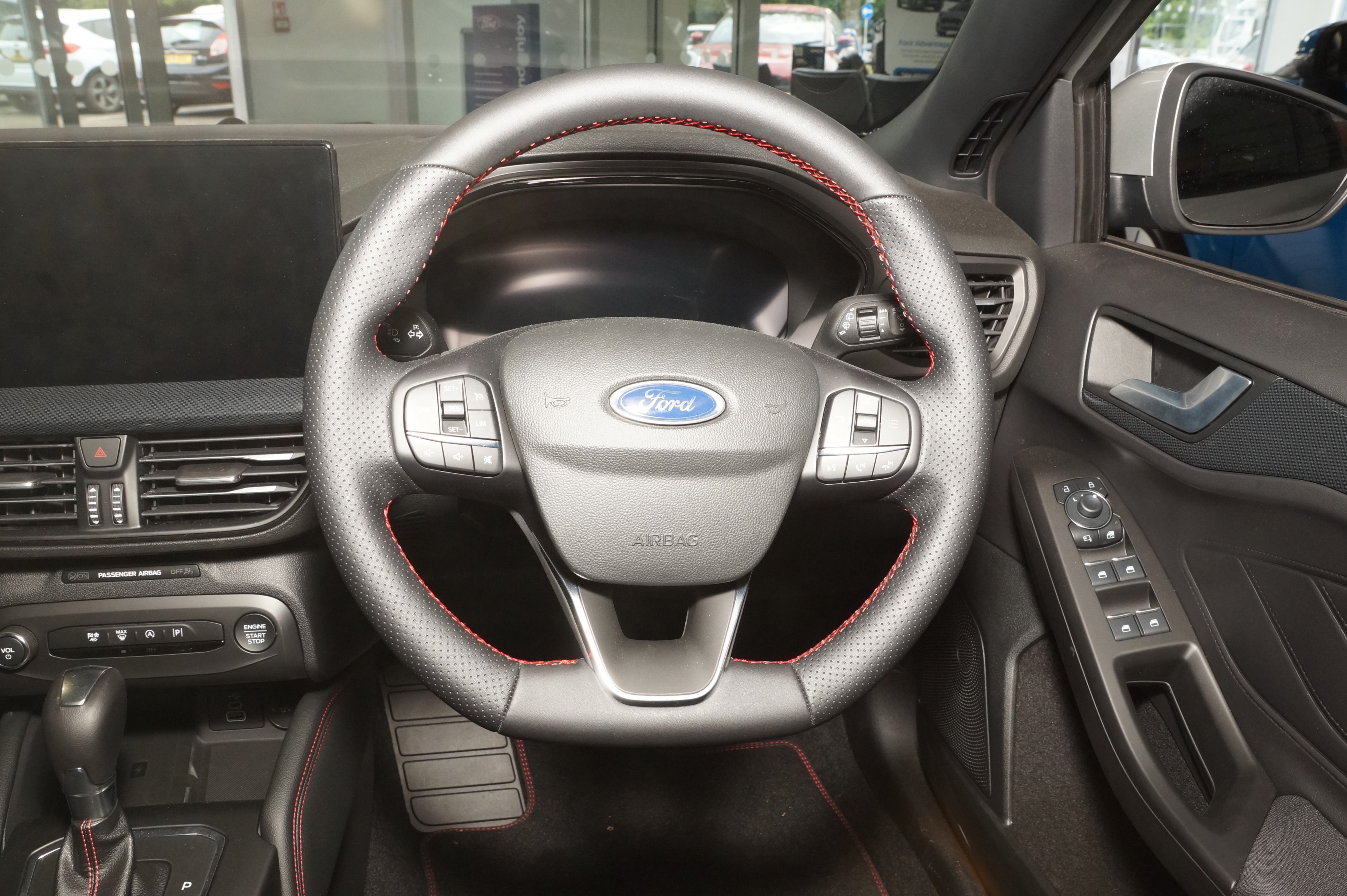 FORD FOCUS 1.0 ECOBOOST HYBRID MHEV 155 ST-LINE X 5DR AUTO