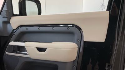 LAND ROVER DEFENDER 90