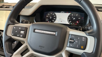LAND ROVER DEFENDER 90