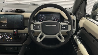 LAND ROVER DEFENDER 90