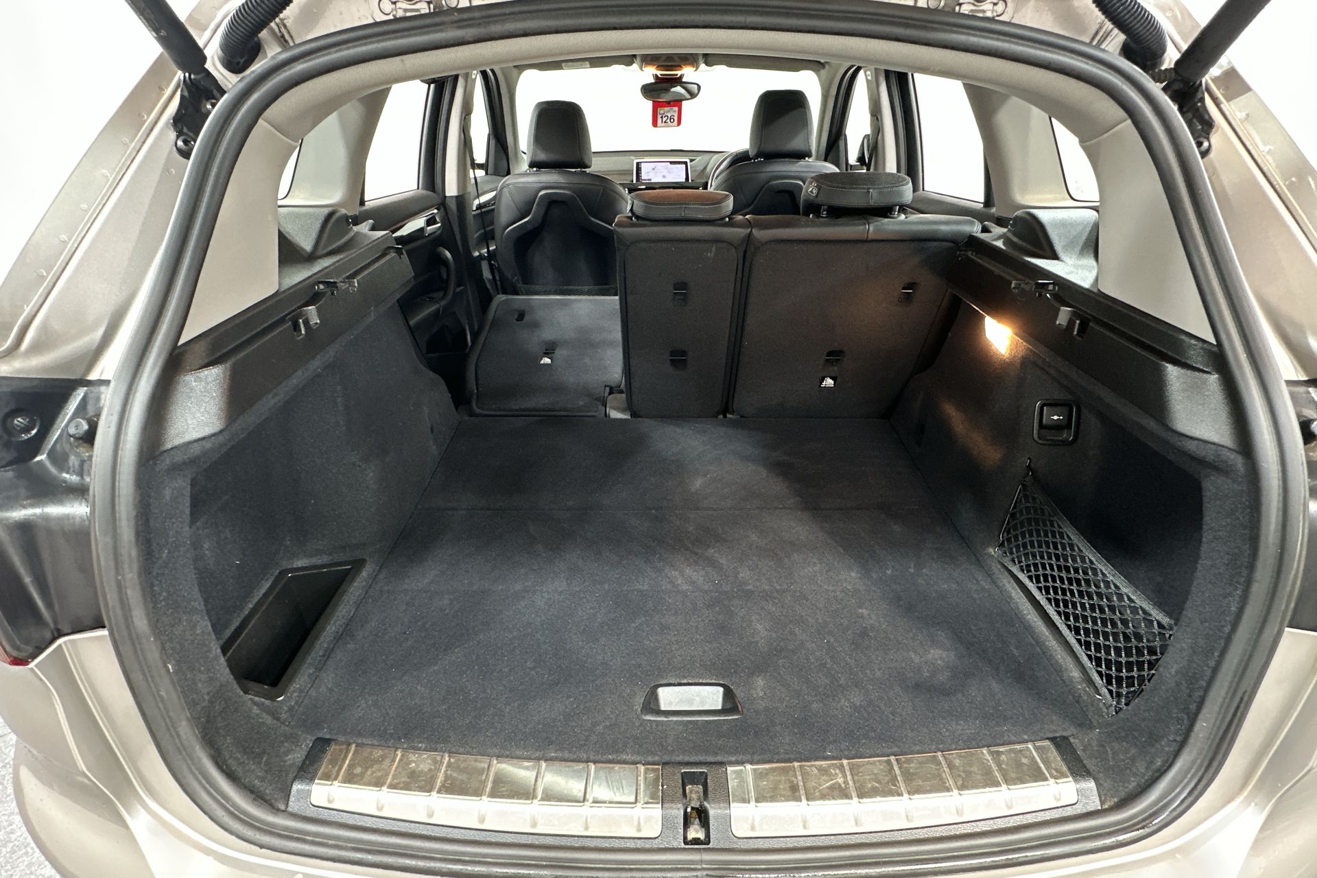 SDRIVE 18I 136