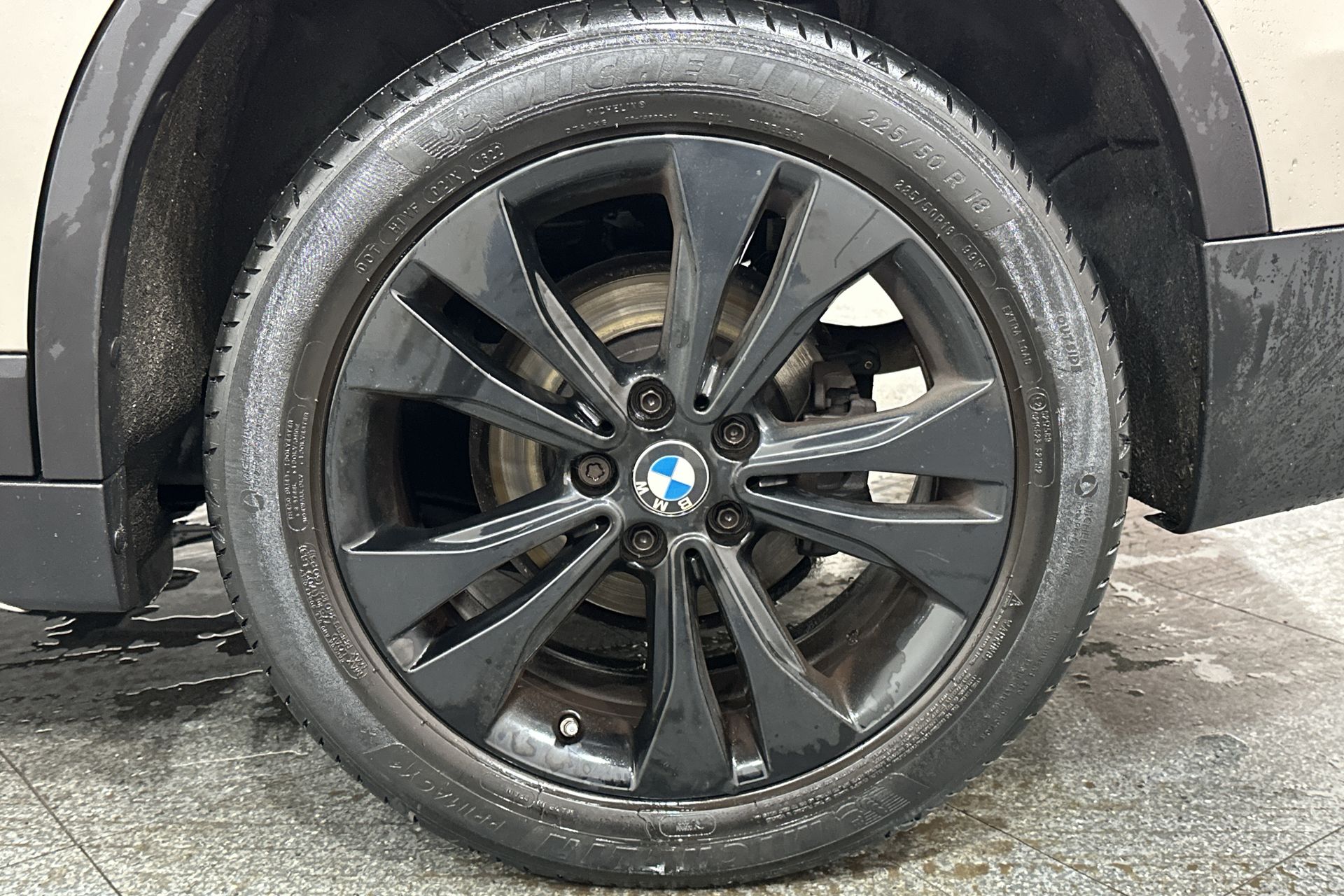 SDRIVE 18I 136