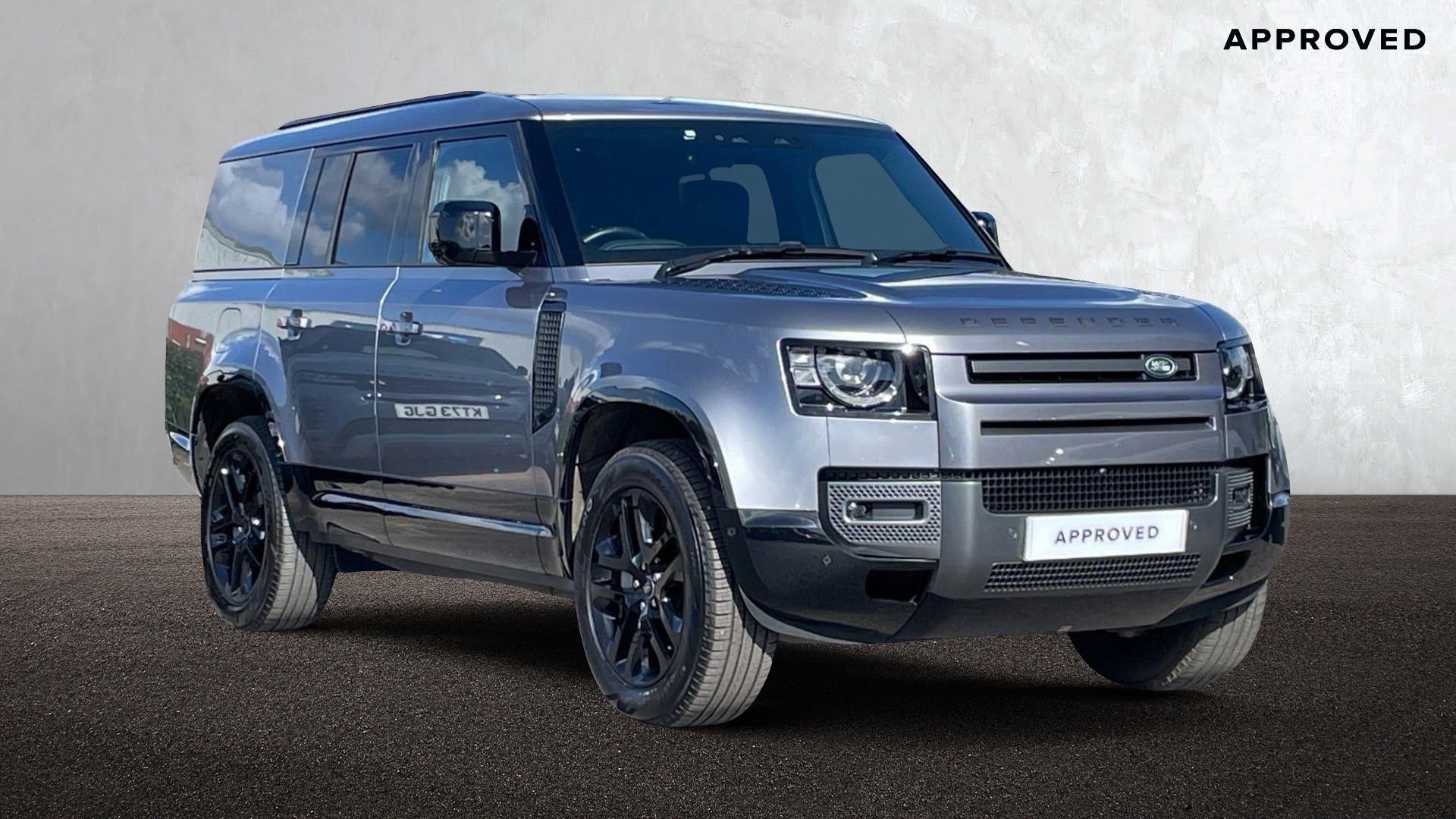 LAND ROVER DEFENDER 130