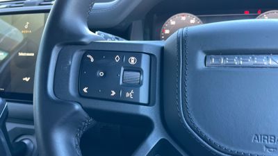 LAND ROVER DEFENDER 130