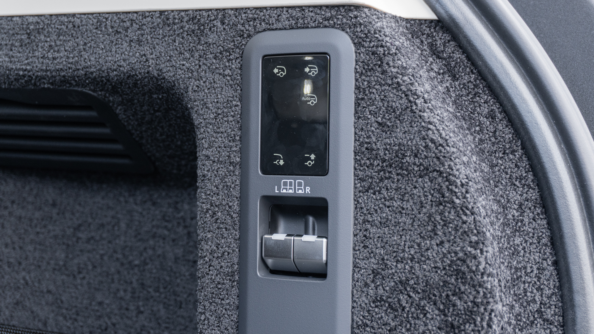P460E
