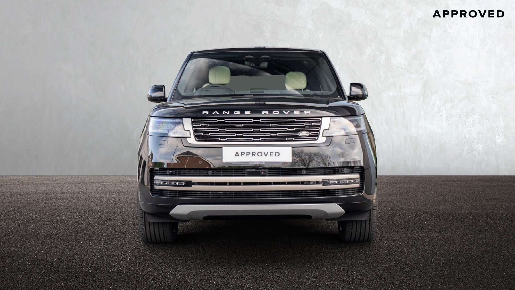 Land Rover RANGE ROVER, SUV, Santorini Black.