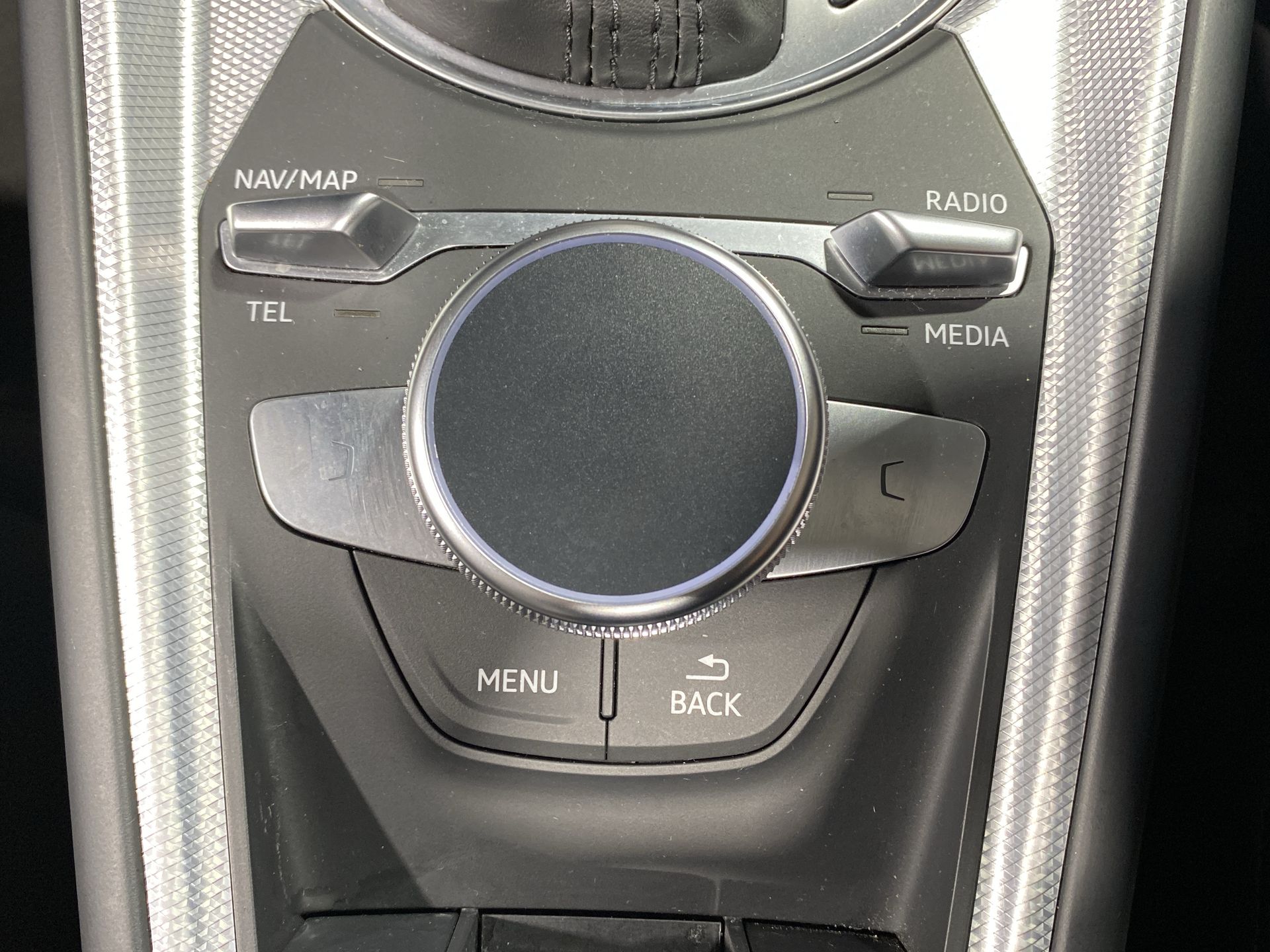 40 TFSI S TRONIC