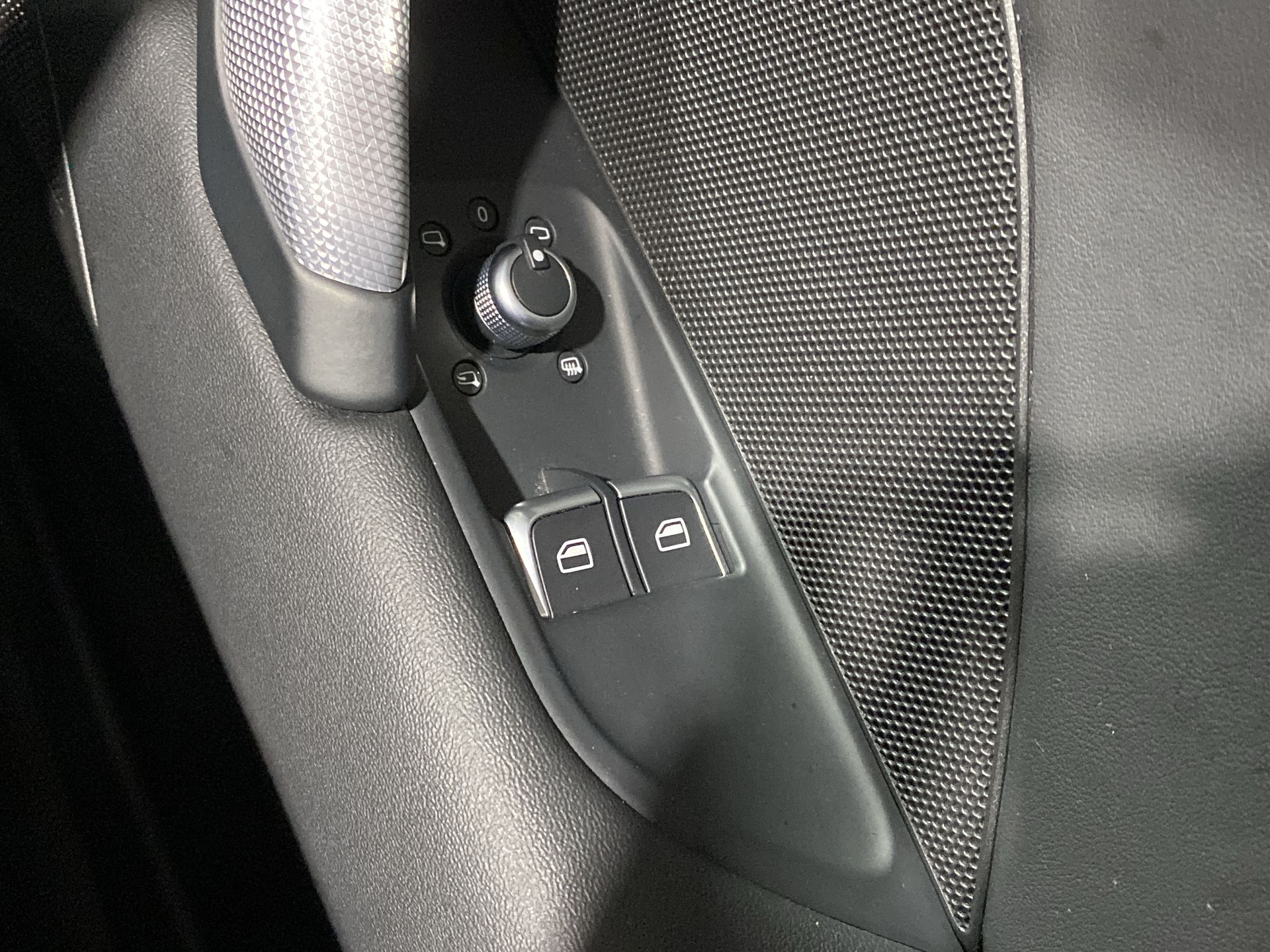 40 TFSI S TRONIC