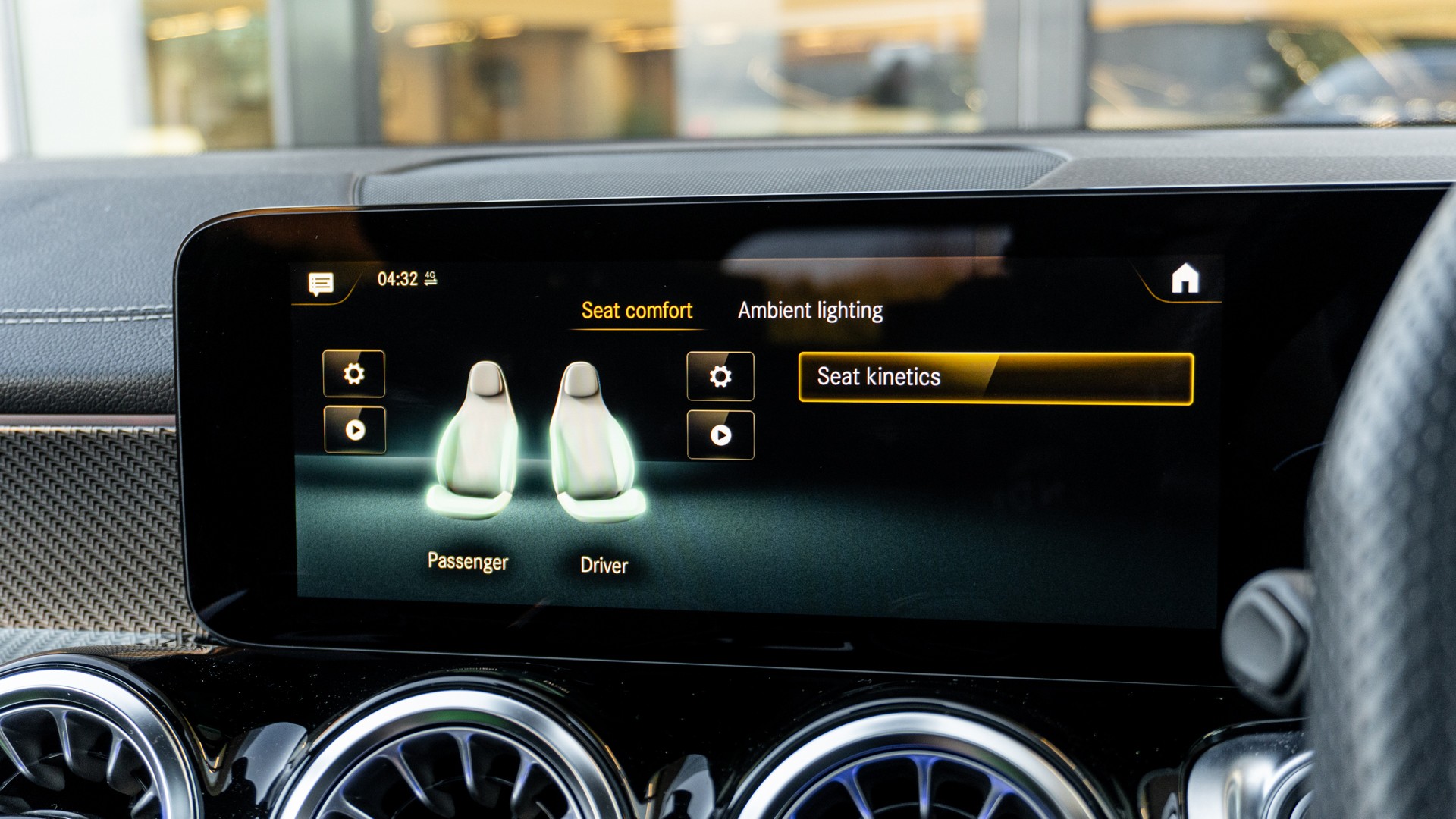 GLB 35 4MATIC PREMIUM PLUS 8G-TRONIC