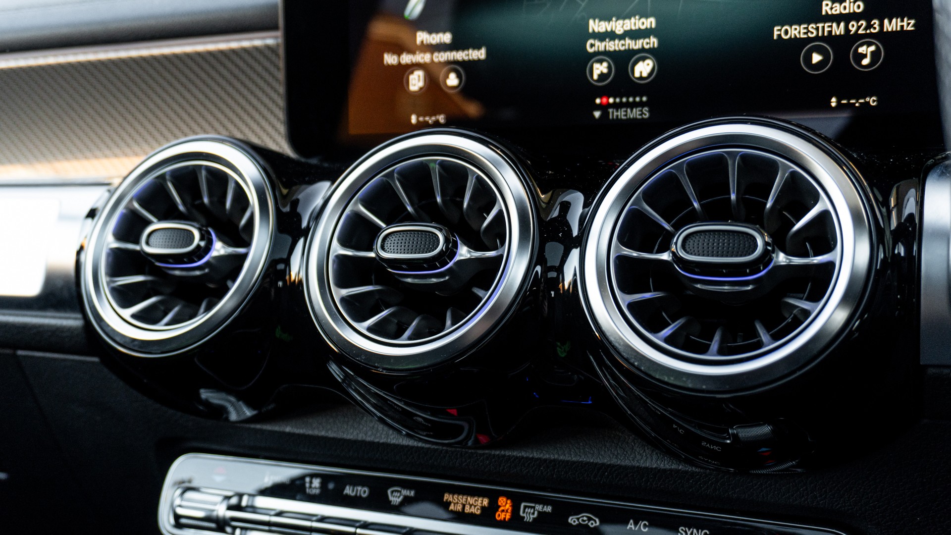 GLB 35 4MATIC PREMIUM PLUS 8G-TRONIC