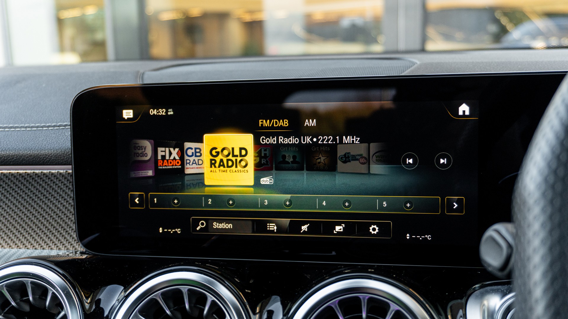 GLB 35 4MATIC PREMIUM PLUS 8G-TRONIC