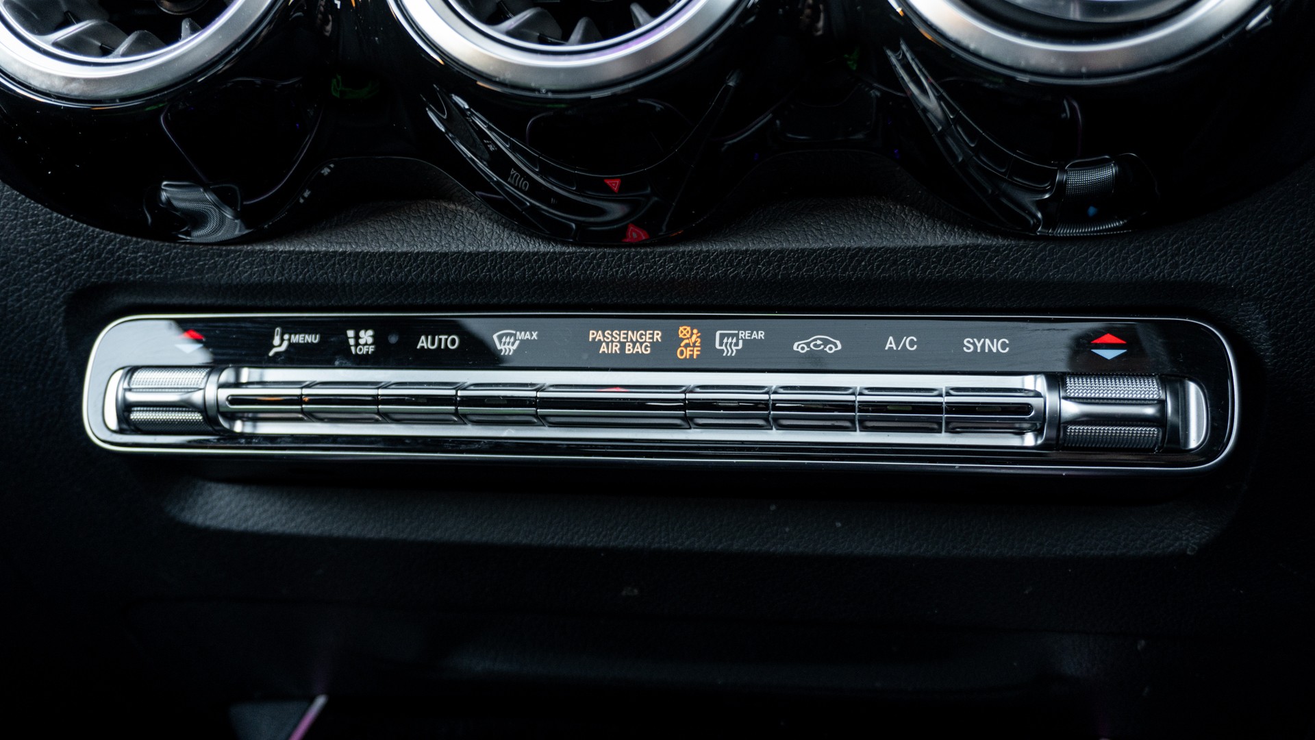 GLB 35 4MATIC PREMIUM PLUS 8G-TRONIC