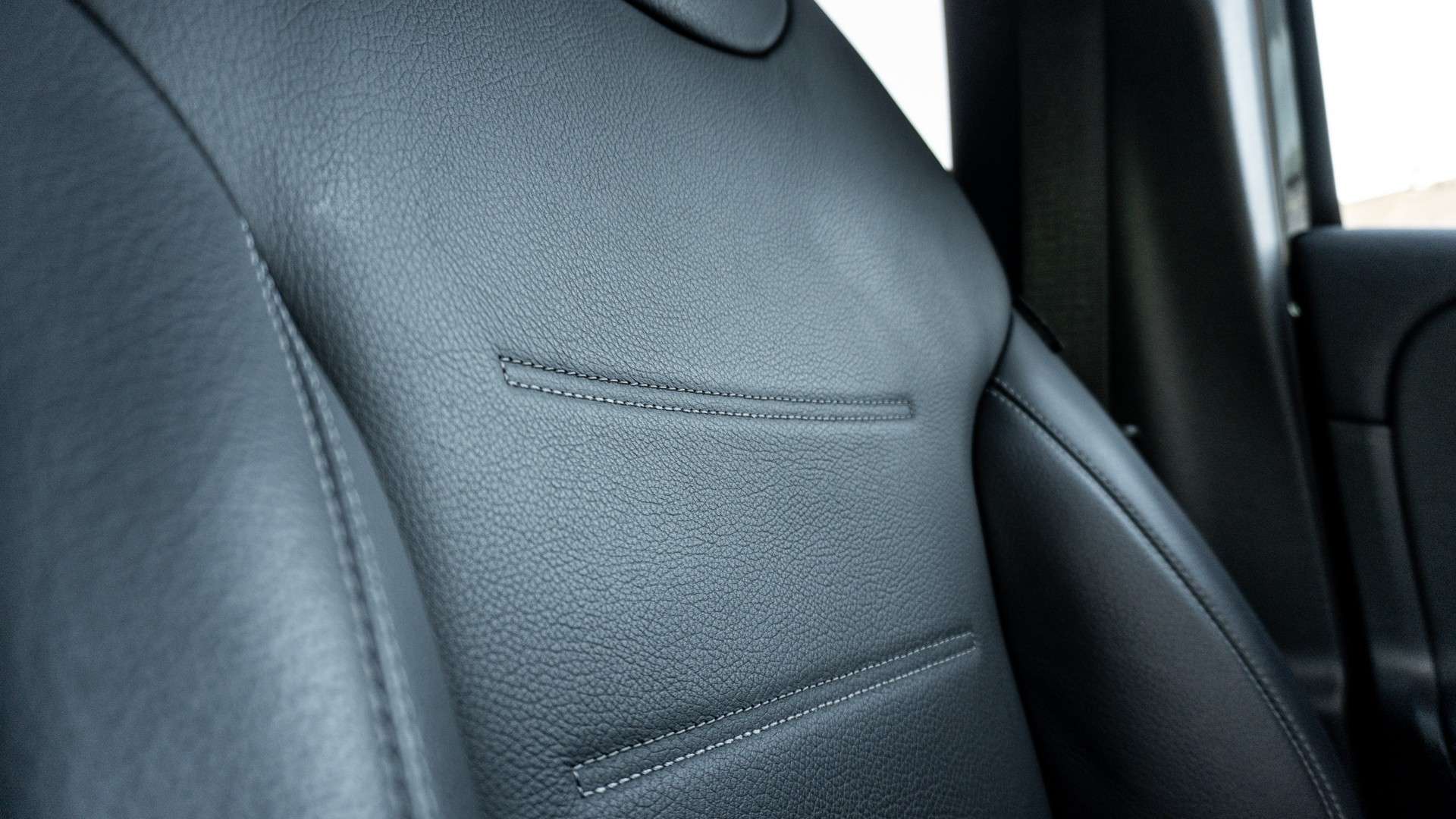 GLB 35 4MATIC PREMIUM PLUS 8G-TRONIC