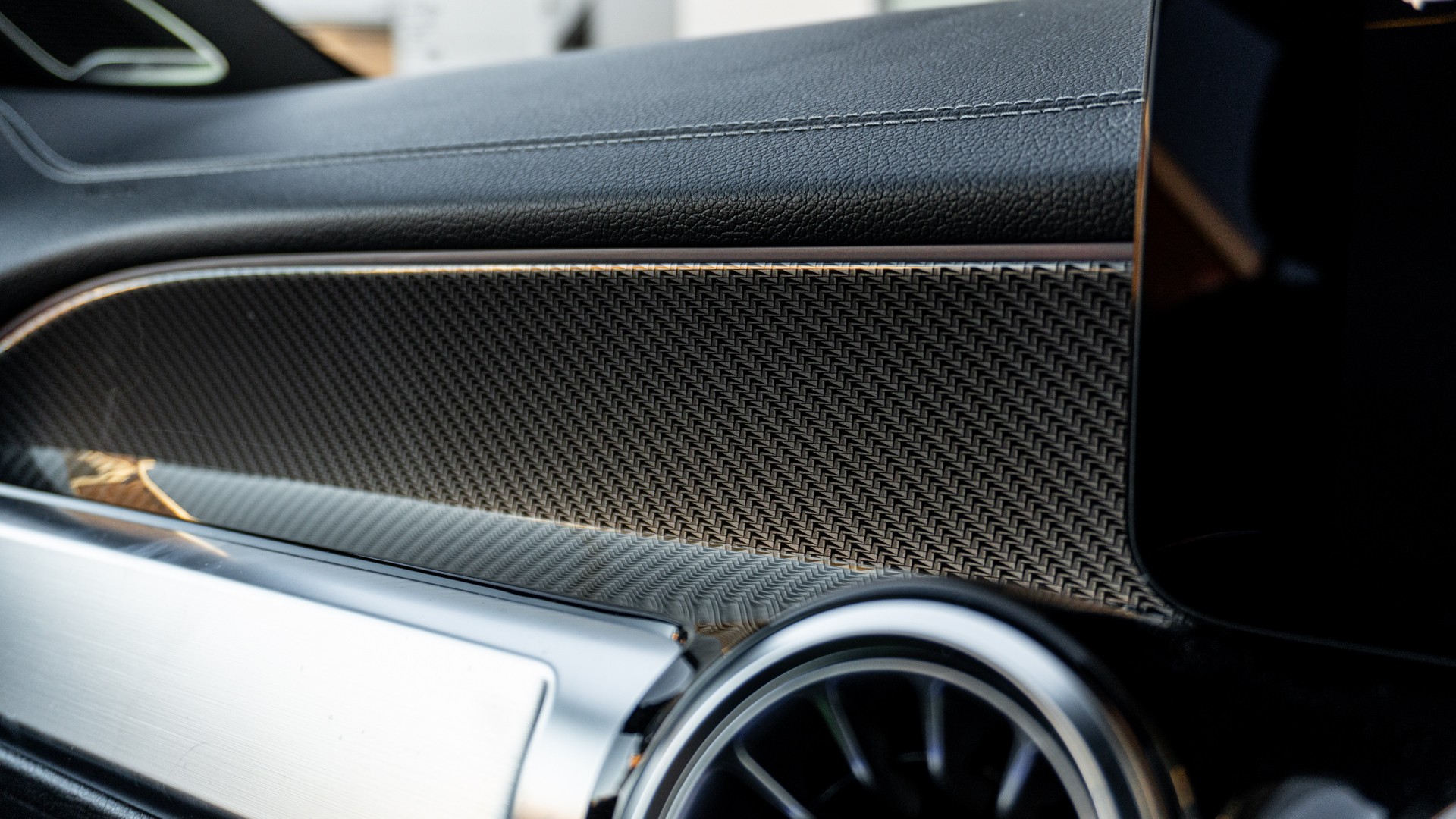 GLB 35 4MATIC PREMIUM PLUS 8G-TRONIC