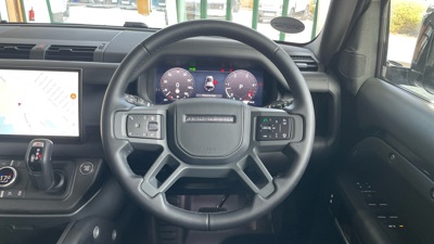 LAND ROVER DEFENDER