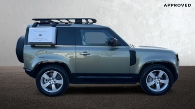 LAND ROVER DEFENDER 90