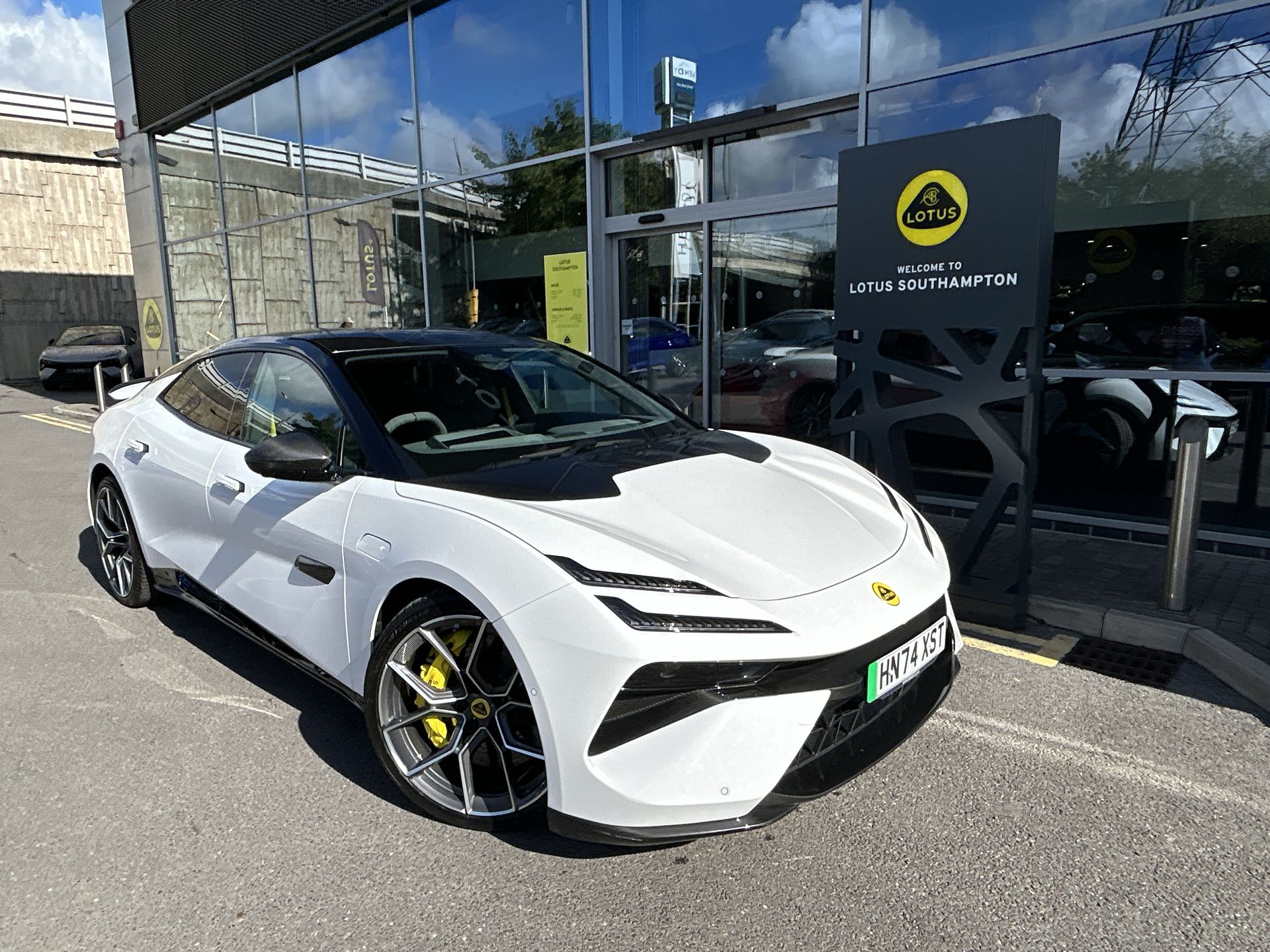 102KWH