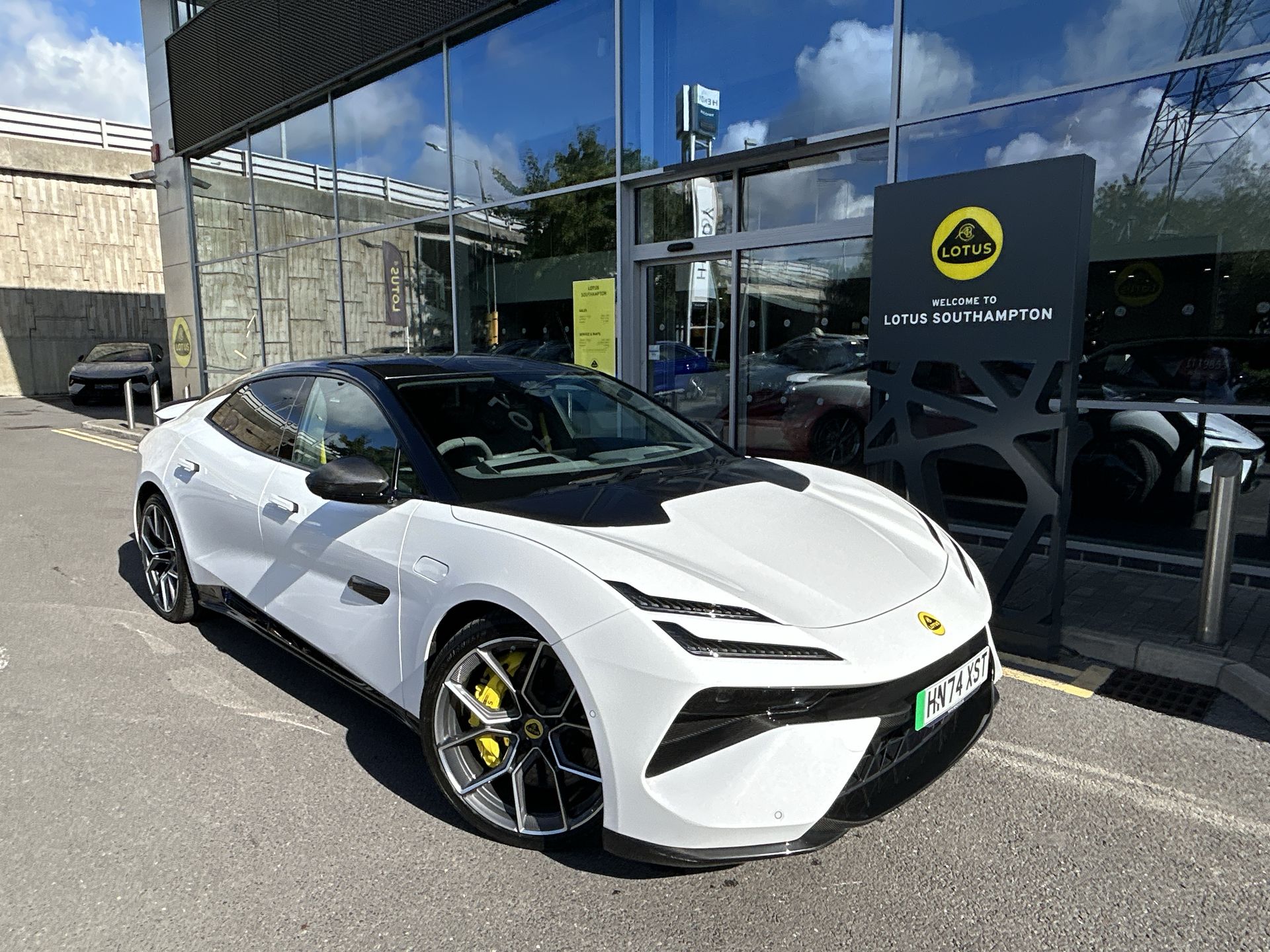 102KWH
