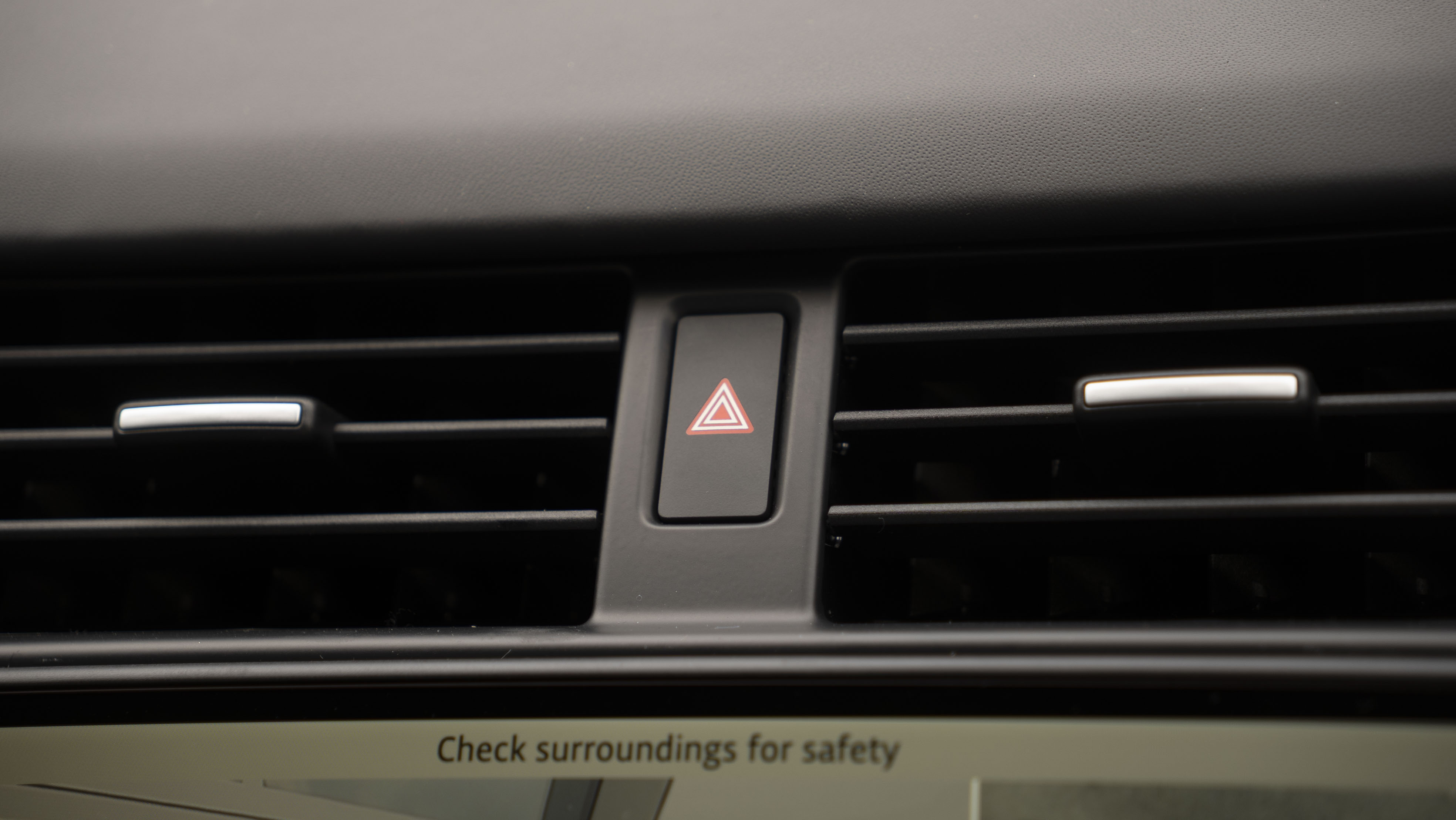 DISCOVERY 3.0 D350 METROPOLITAN EDITION 5DR AUTO STATION WAGON