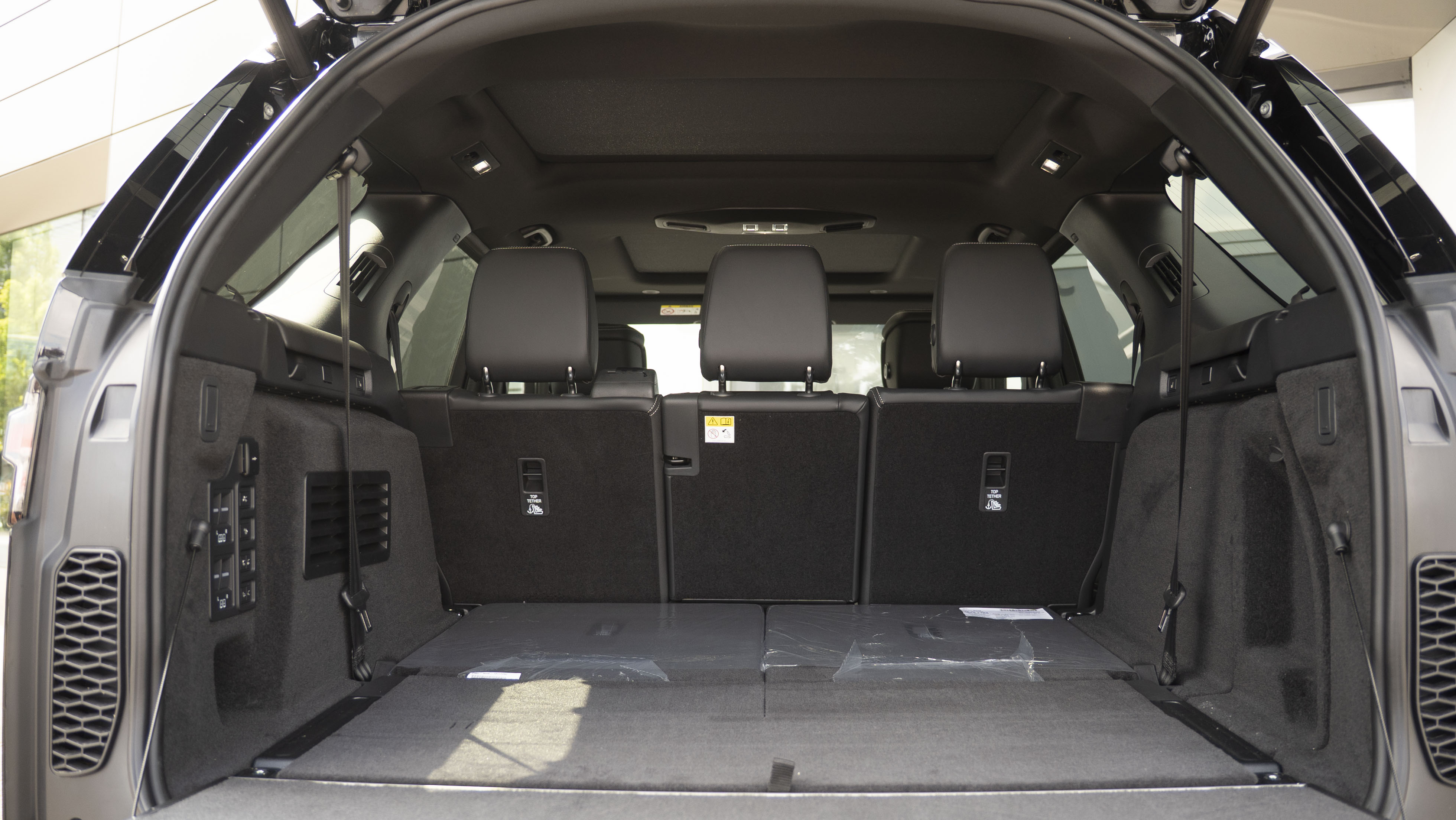 DISCOVERY 3.0 D350 35TH EDITION 5DR AUTO STATION WAGON