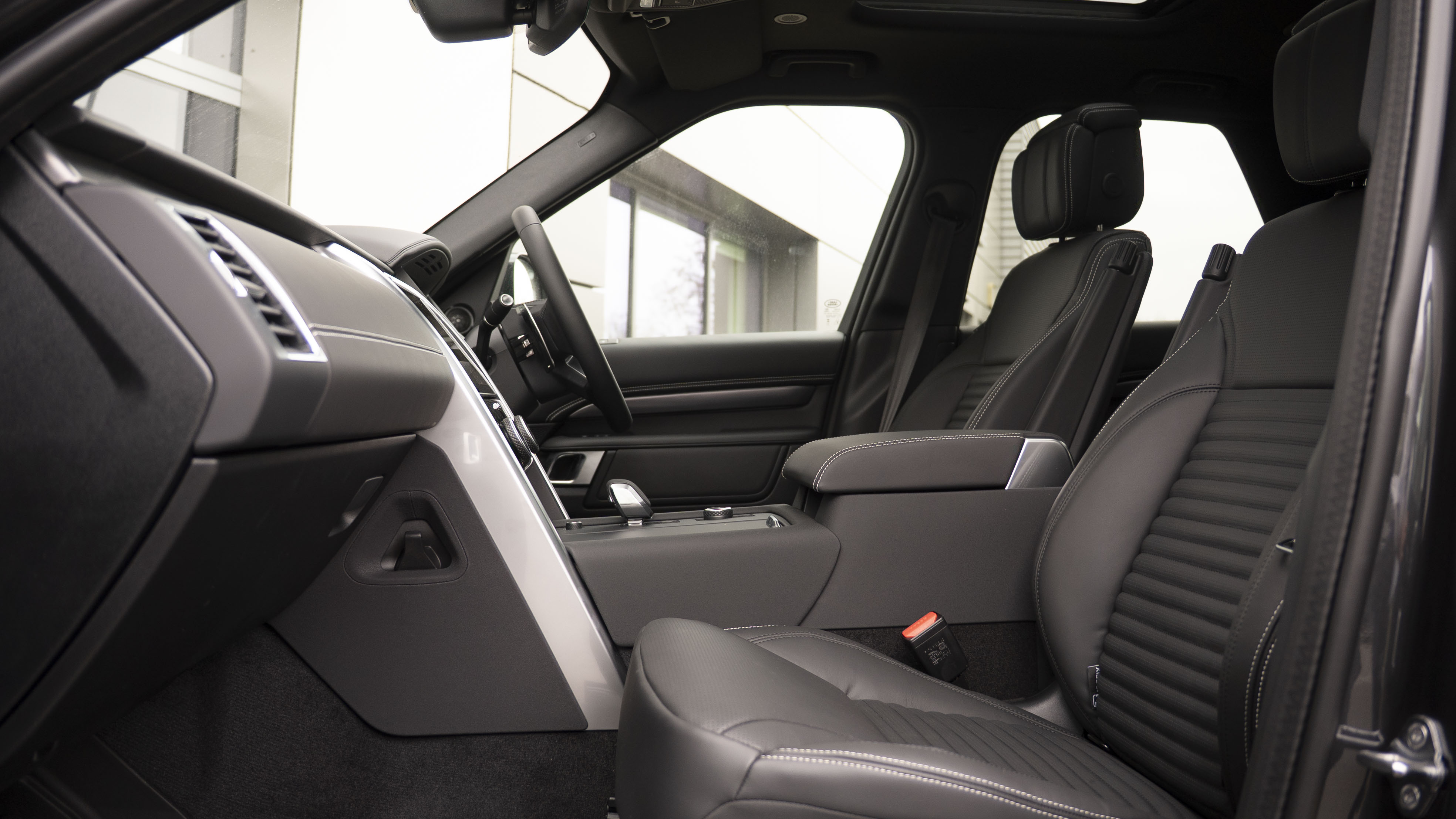 DISCOVERY 3.0 D350 35TH EDITION 5DR AUTO STATION WAGON