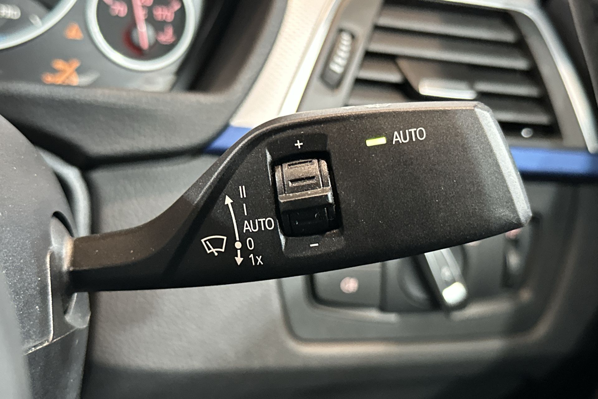 XDRIVE 30E