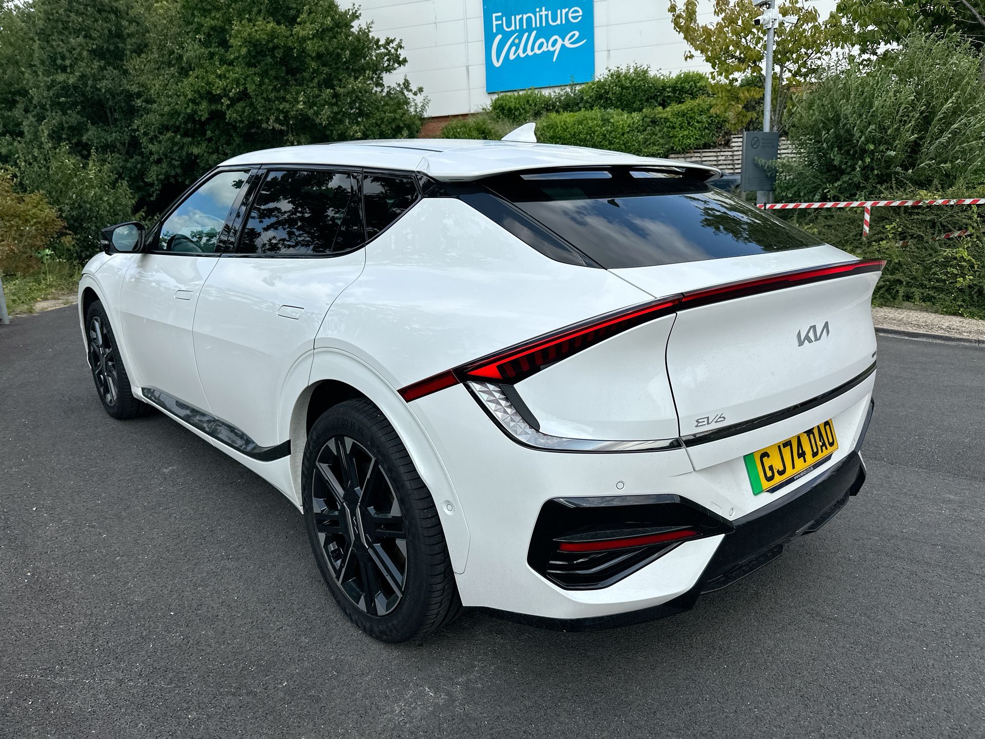 84KWH AWD