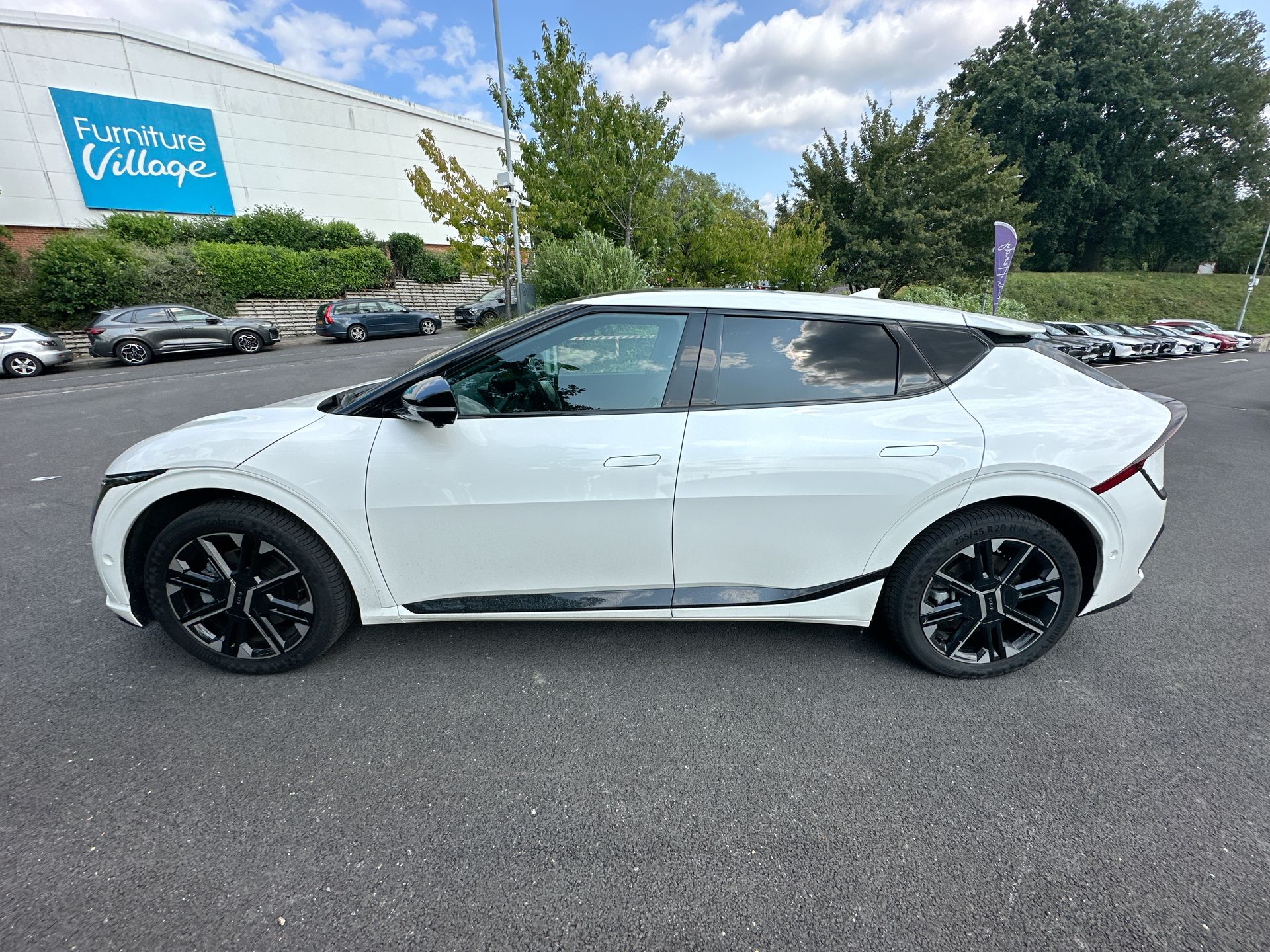 84KWH AWD