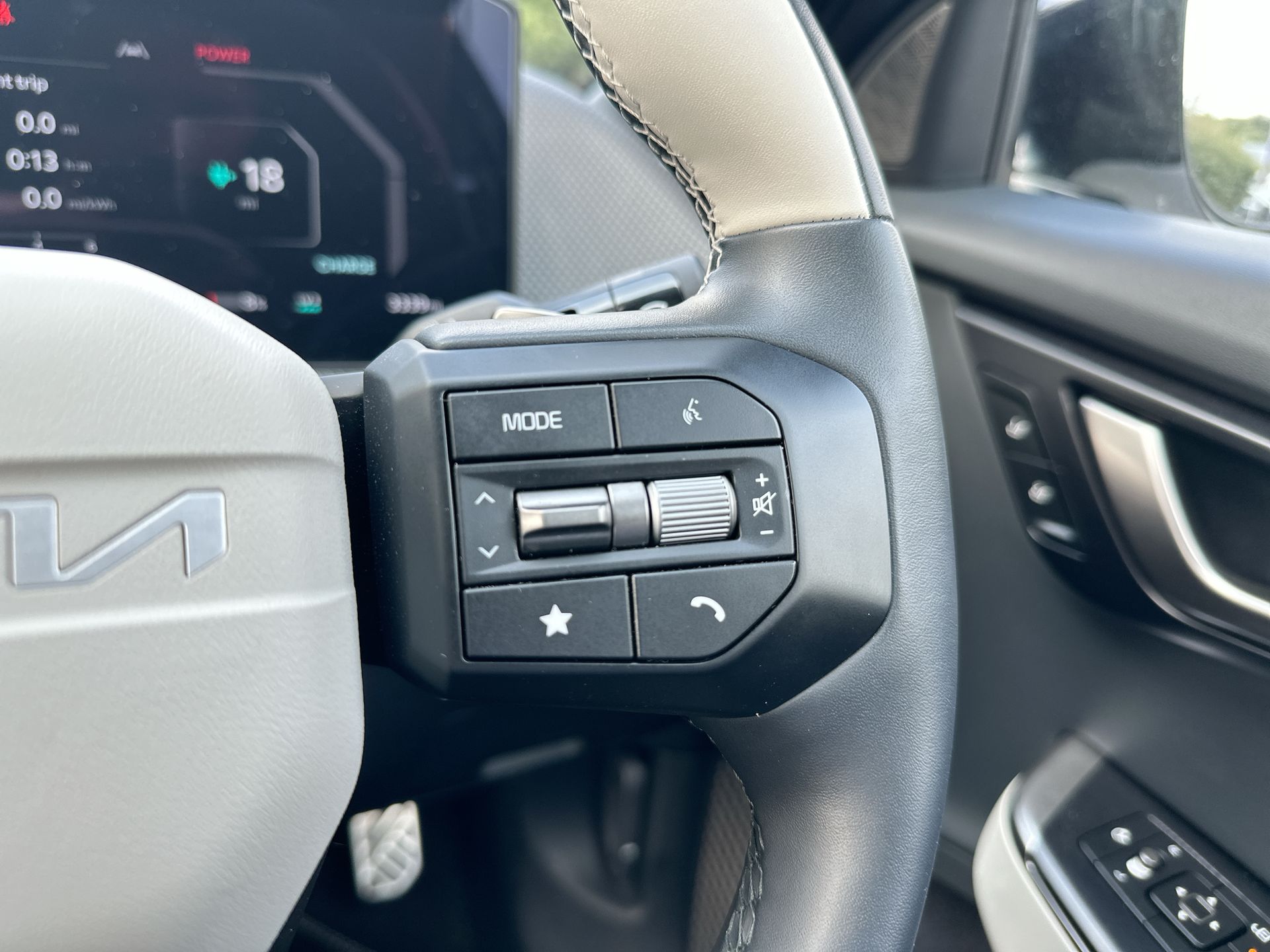 84KWH AWD