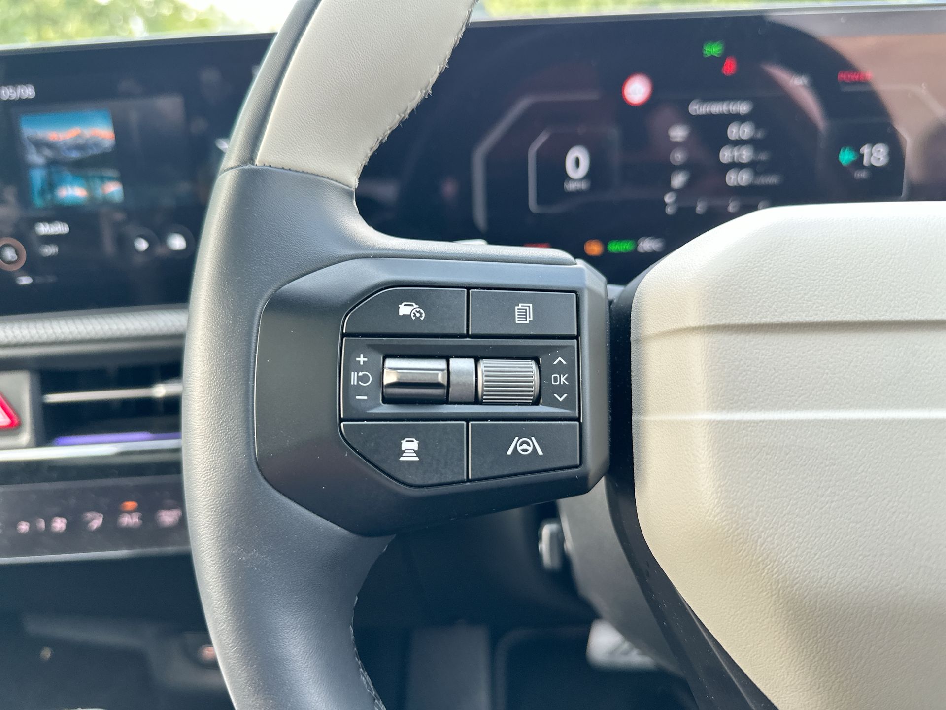 84KWH AWD