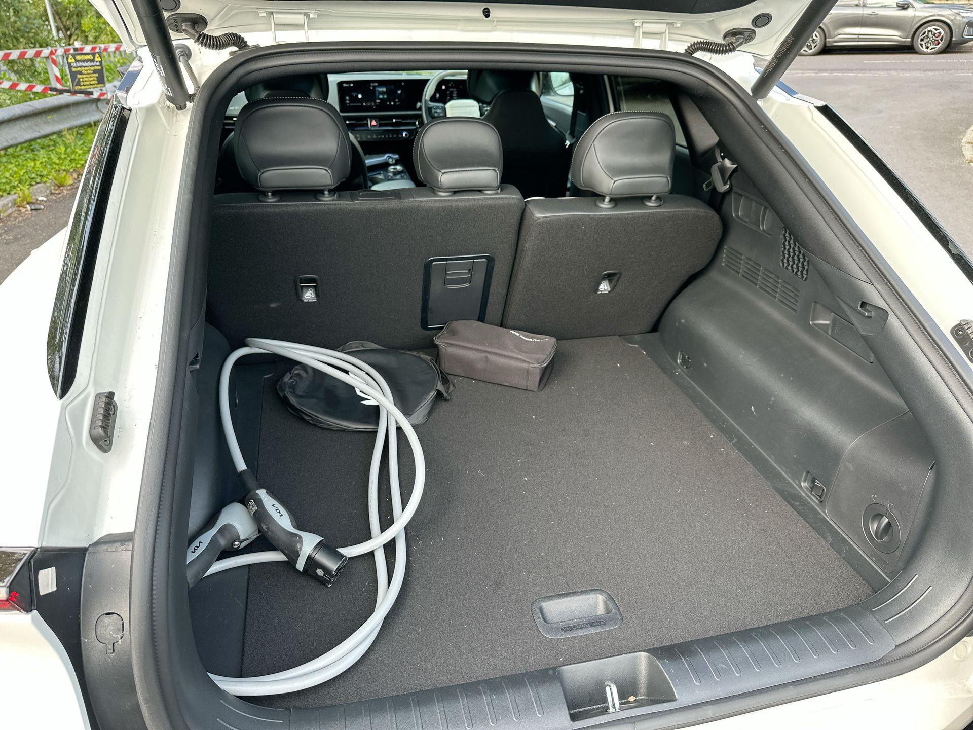 84KWH AWD