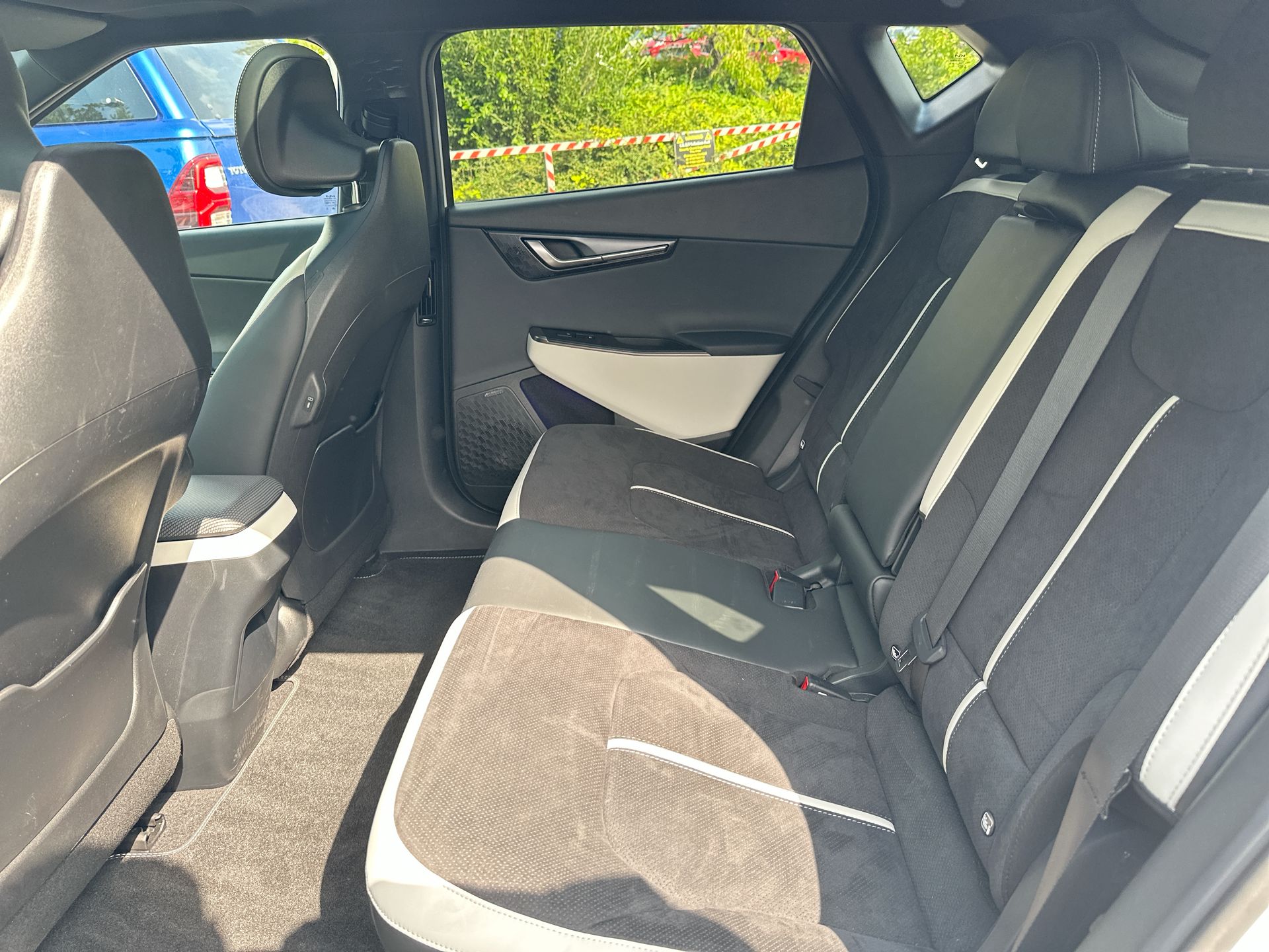 84KWH AWD