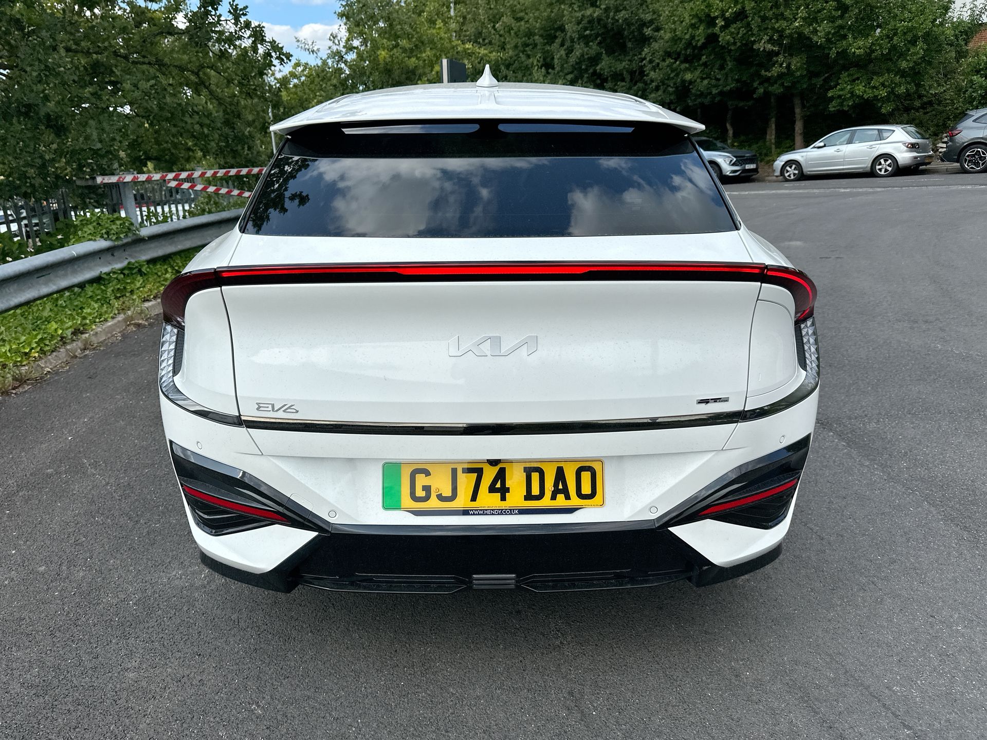 84KWH AWD