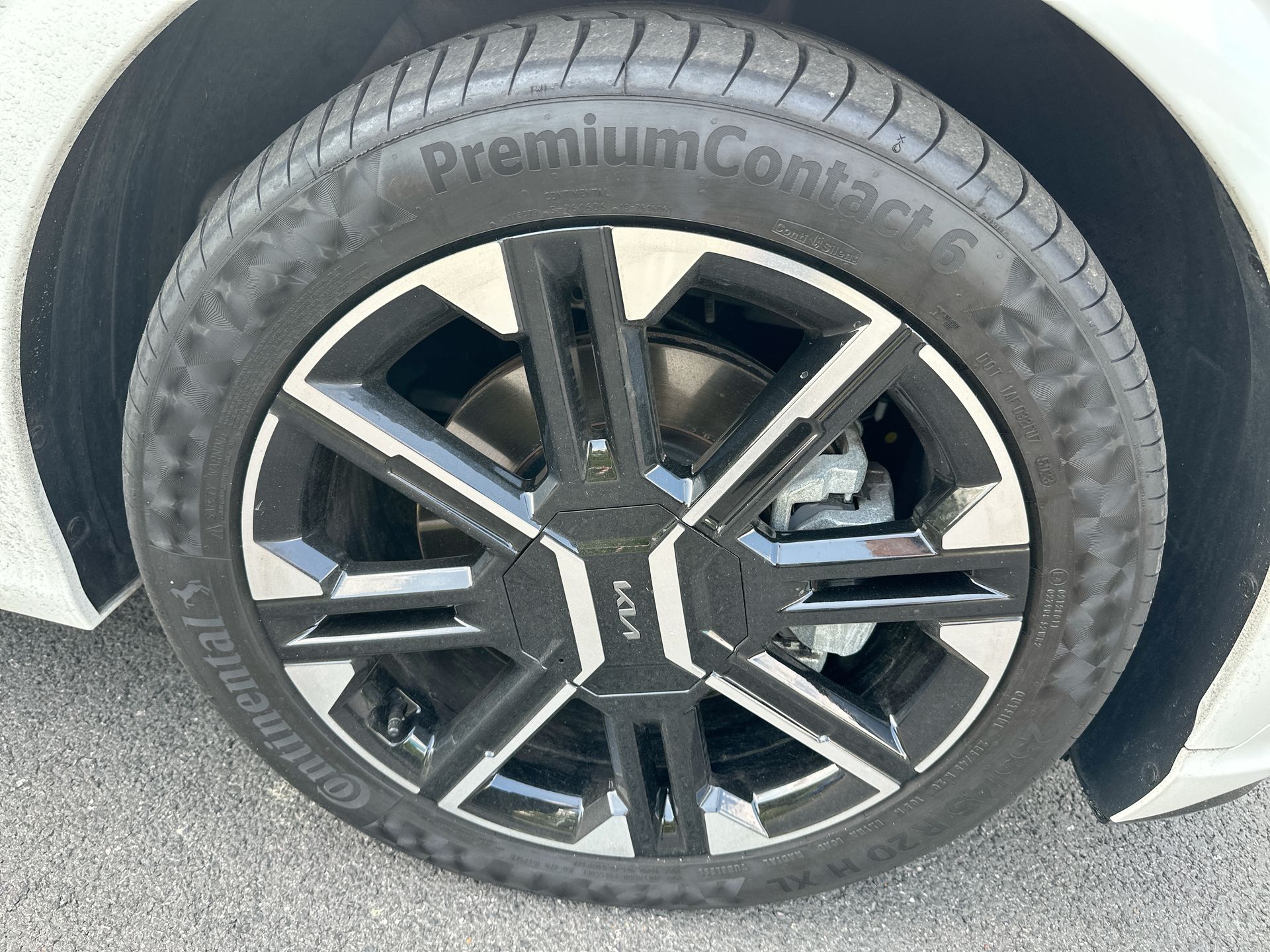 84KWH AWD
