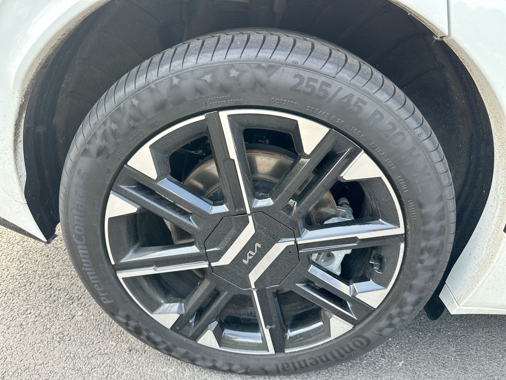 84KWH AWD