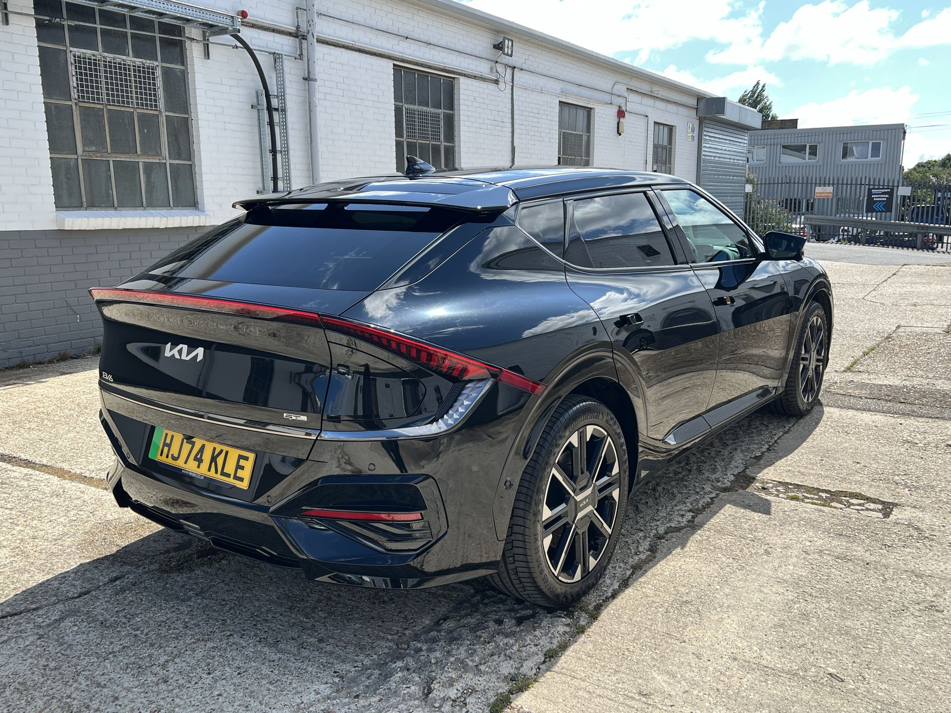 84KWH AWD