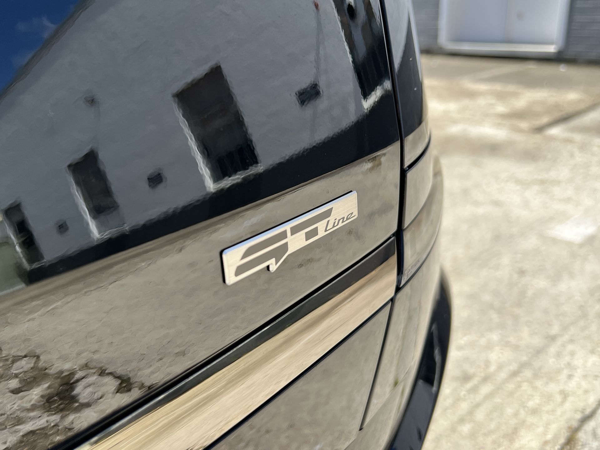 84KWH AWD