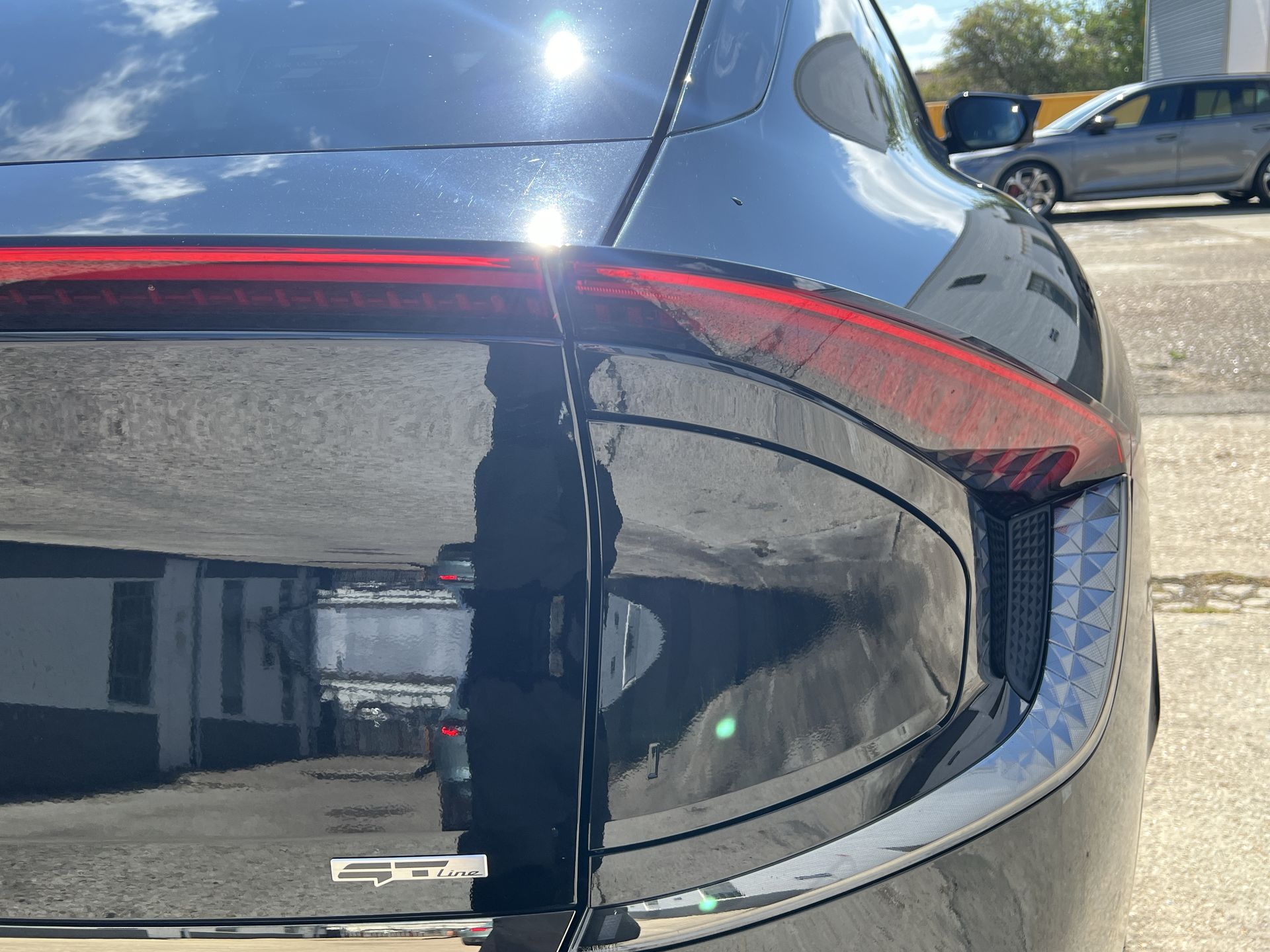 84KWH AWD