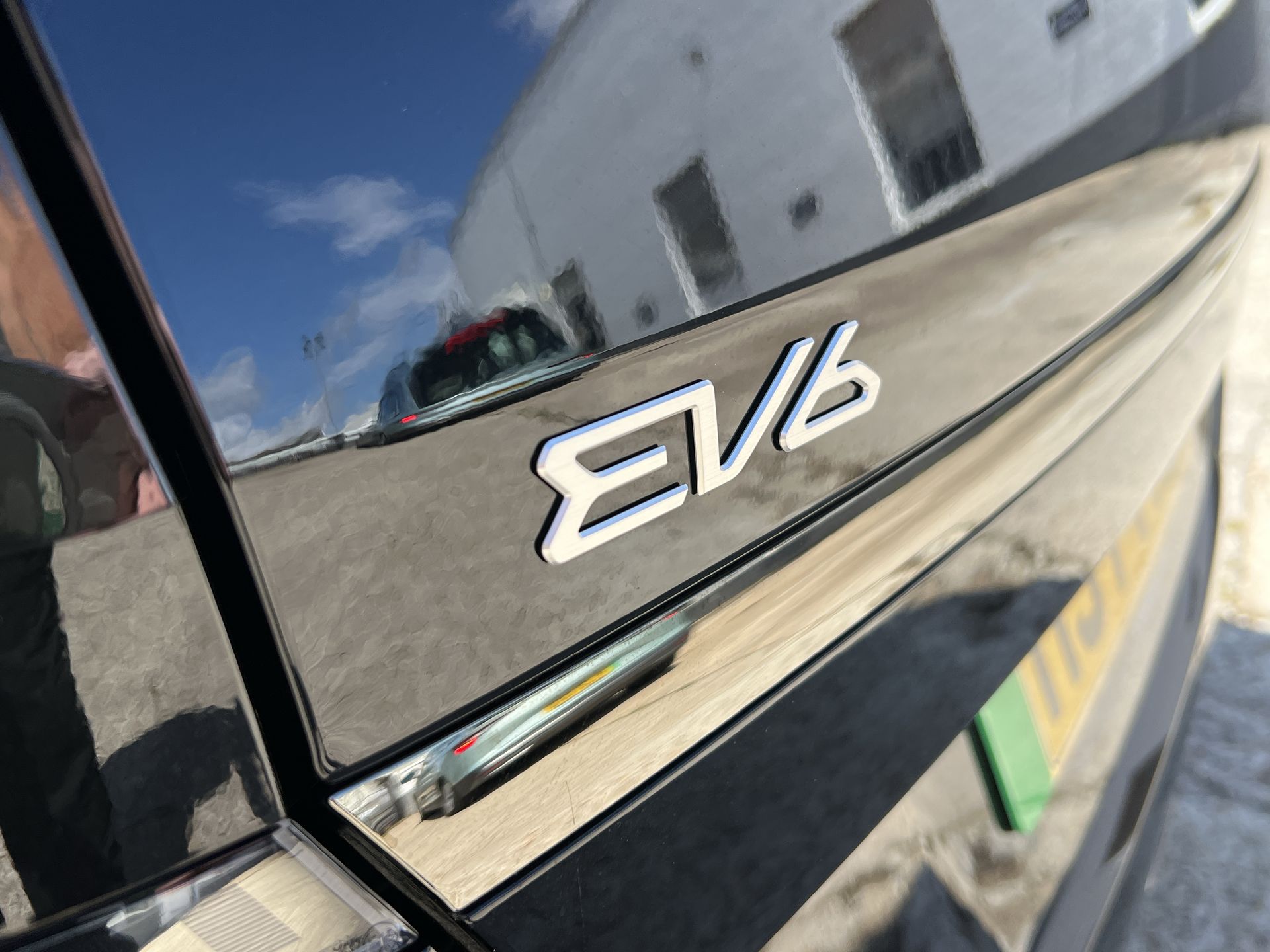 84KWH AWD