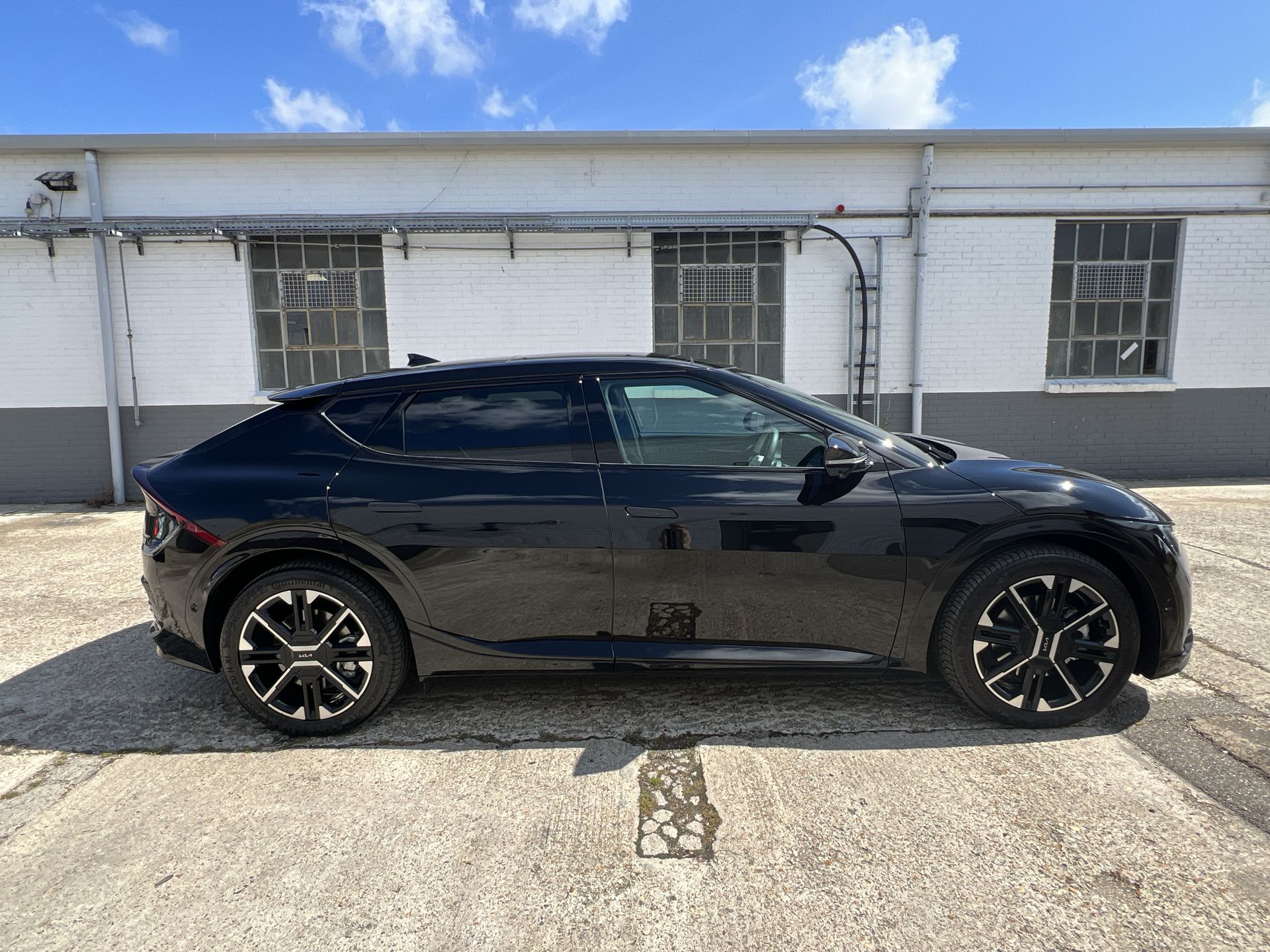 84KWH AWD