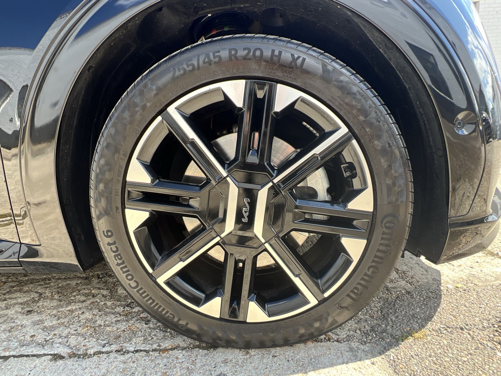 84KWH AWD