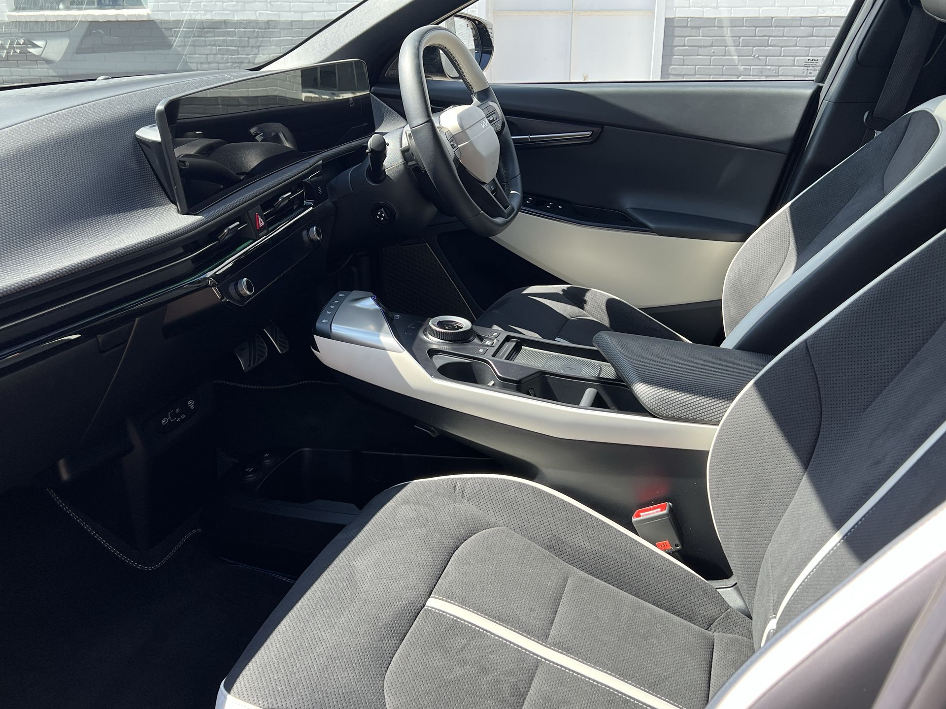 84KWH AWD