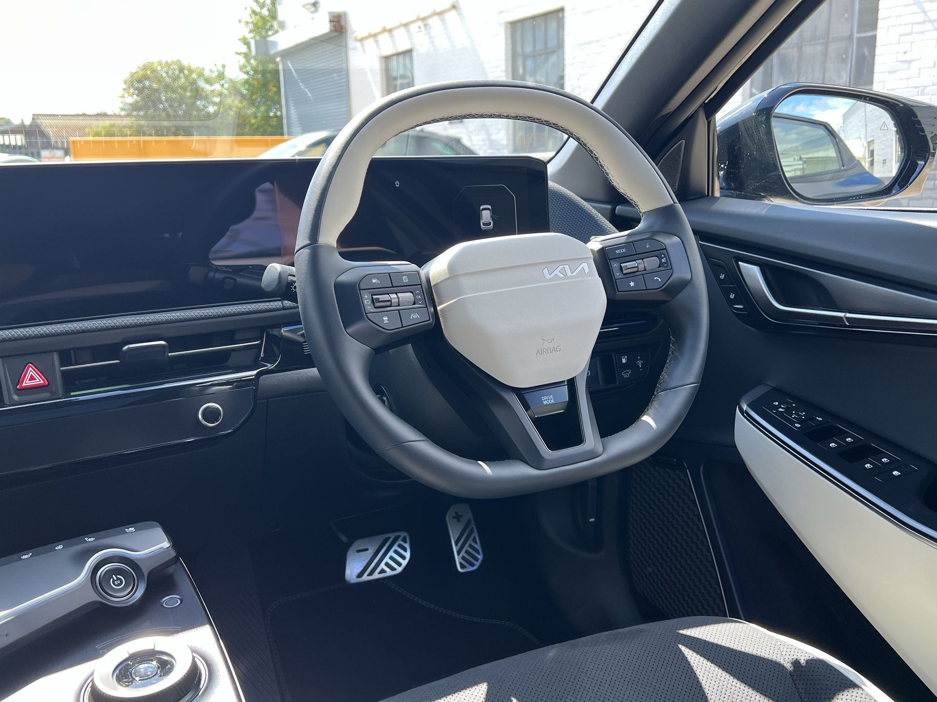 84KWH AWD