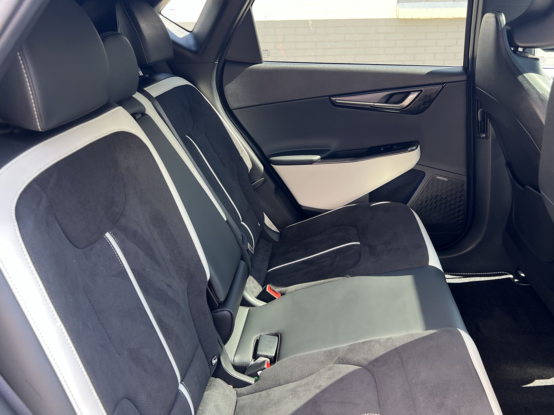 84KWH AWD
