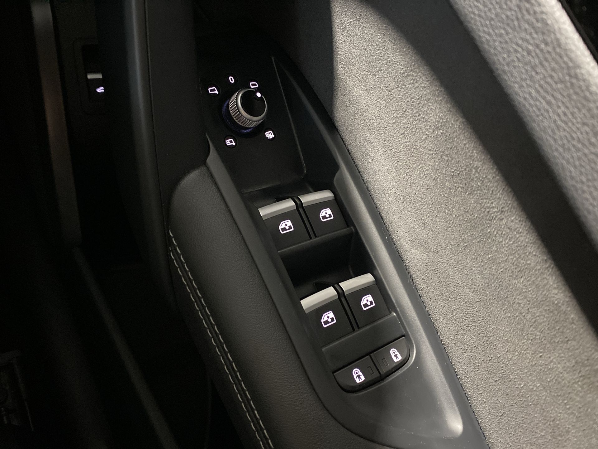 40 TDI QUATTRO S TRONIC