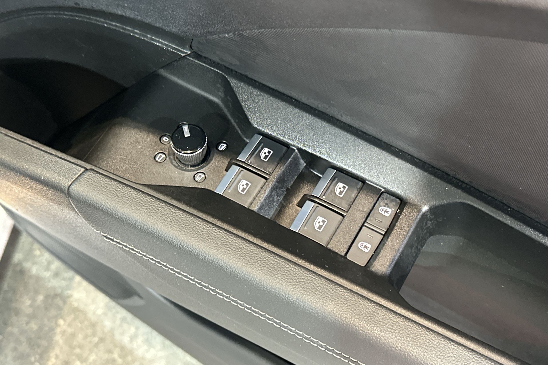40 82.77KWH