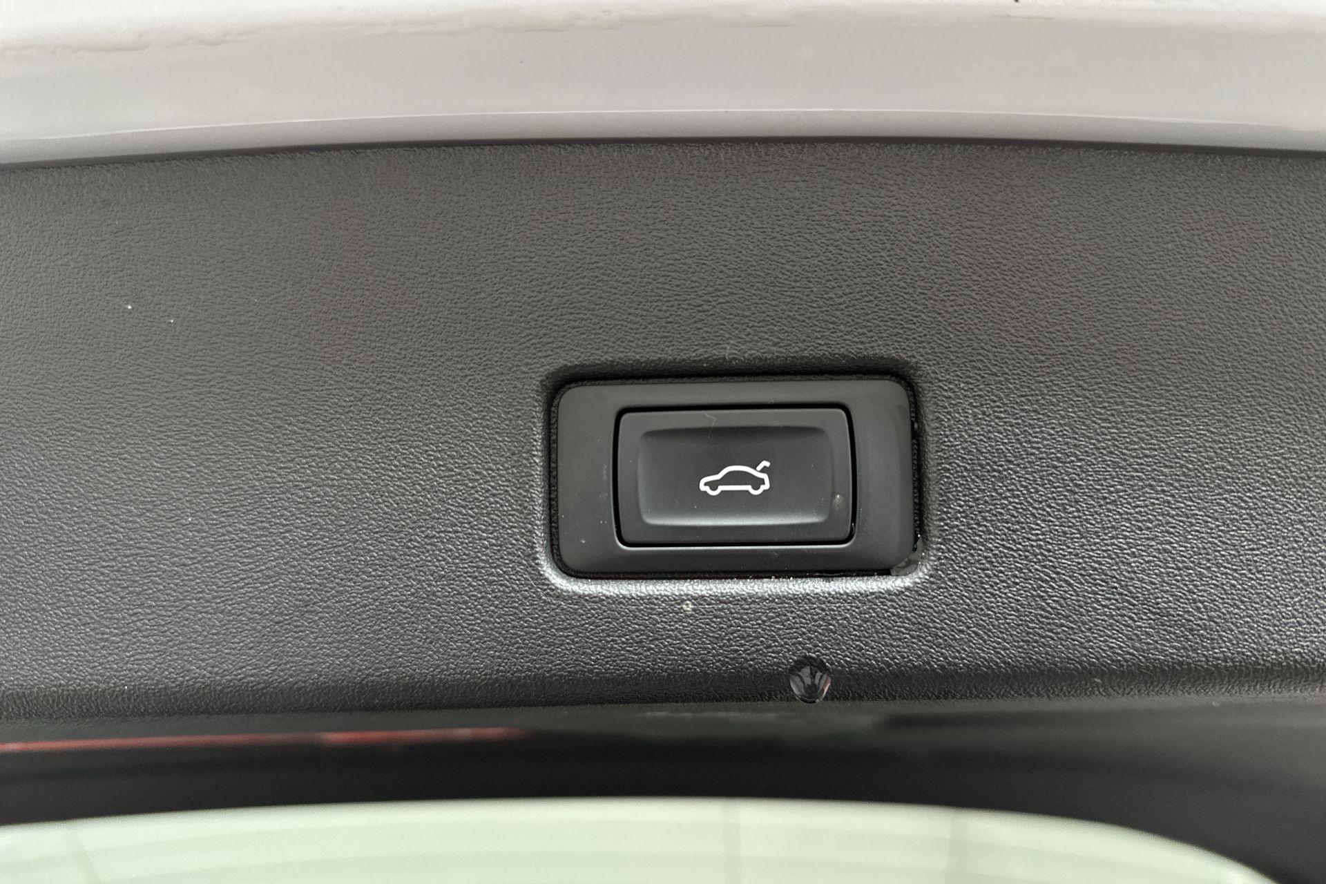 40 82.77KWH